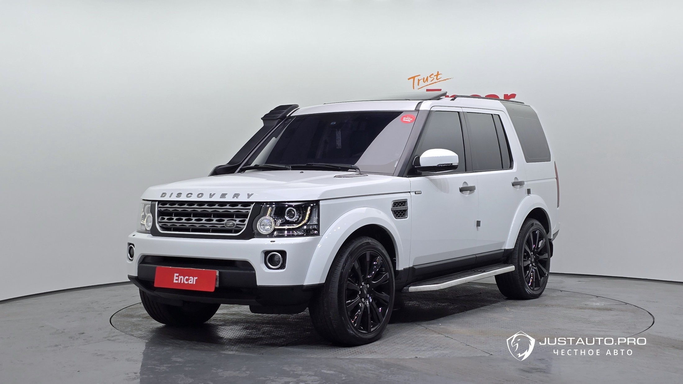 Автомобиль Land Rover Discovery