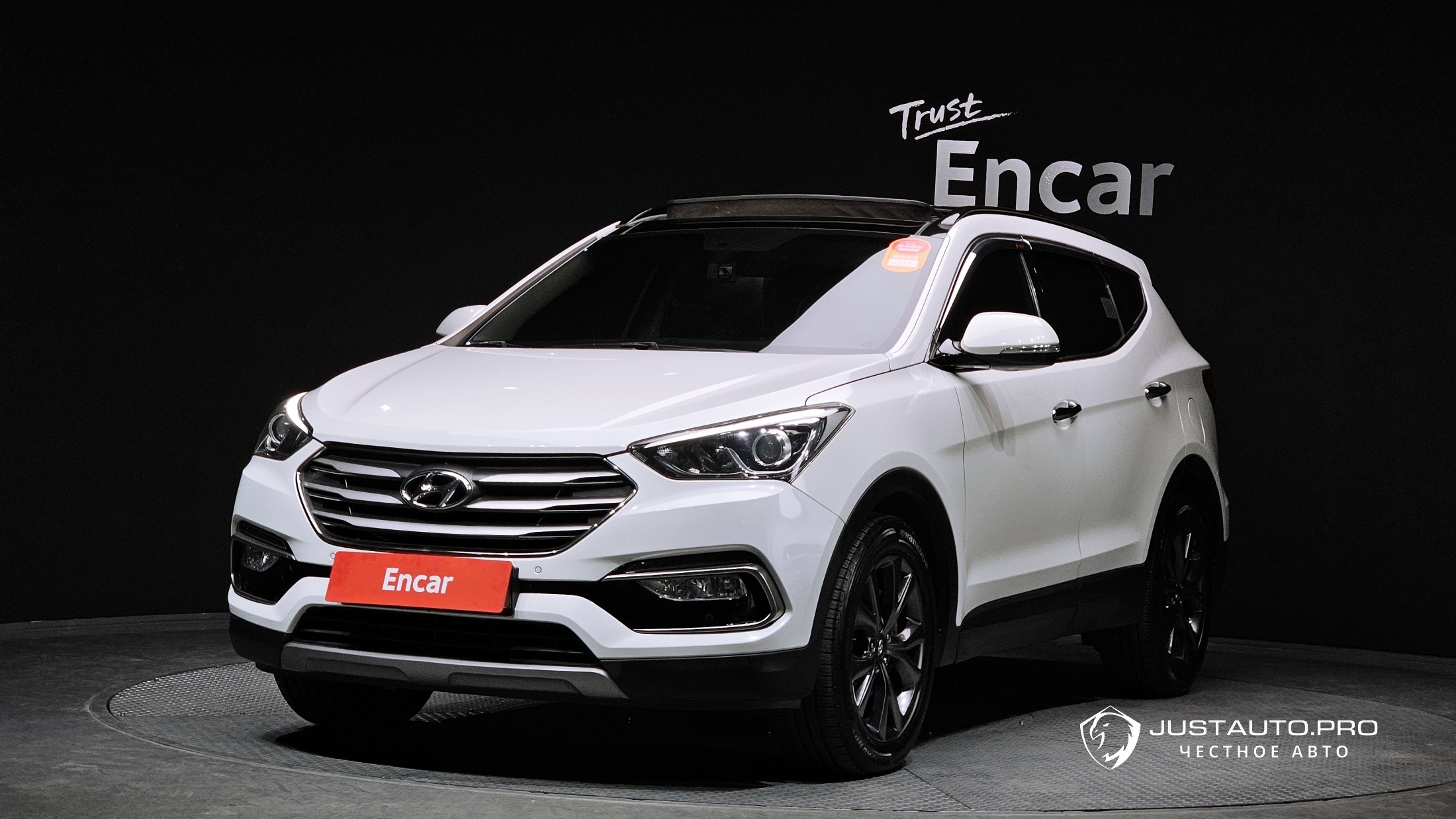 Автомобиль Hyundai Santafe