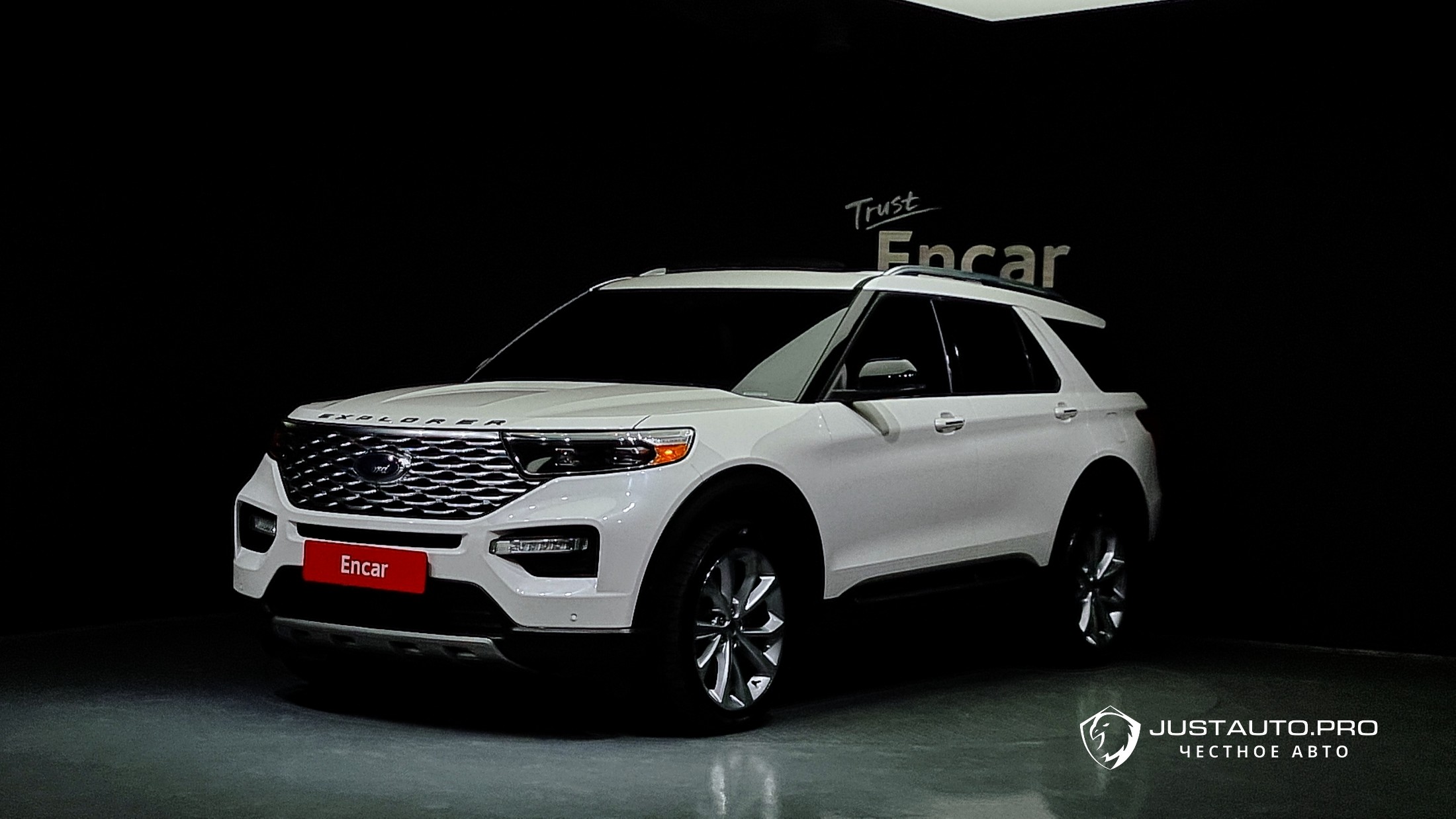 Автомобиль Ford Explorer