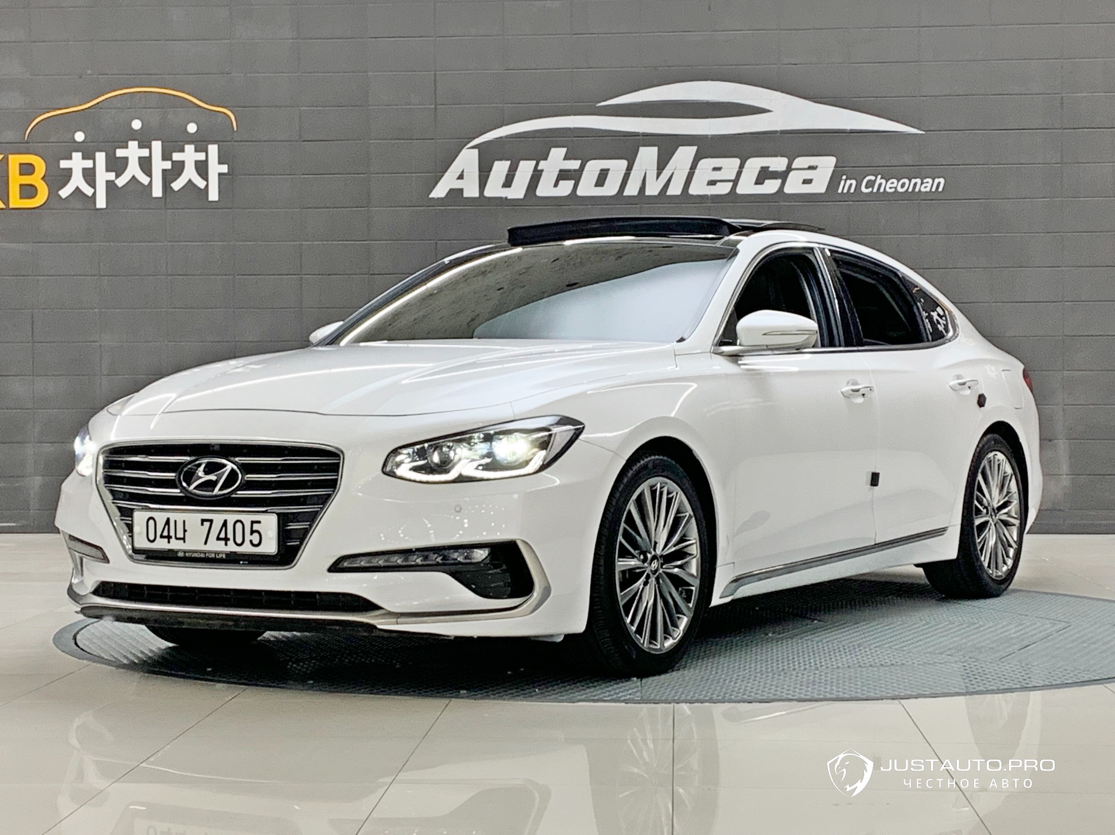 Автомобиль Hyundai Grandeur