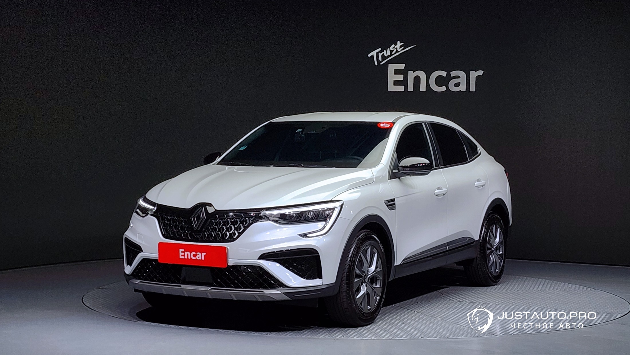 Автомобиль Renault-KoreaSamsung Arkana