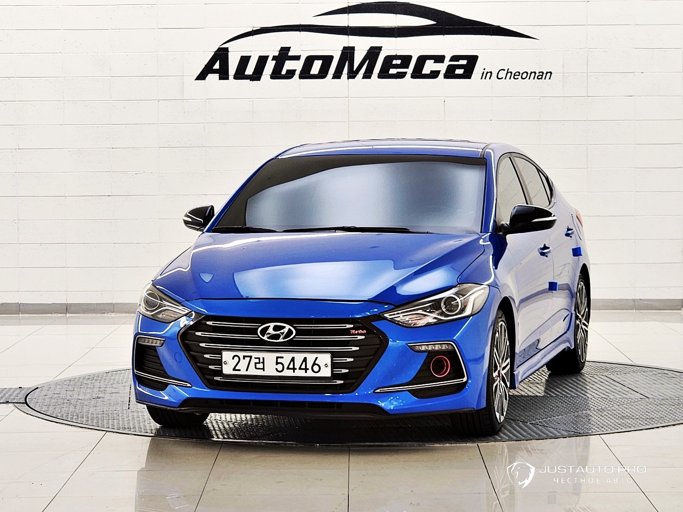 Автомобиль Hyundai AVANTE