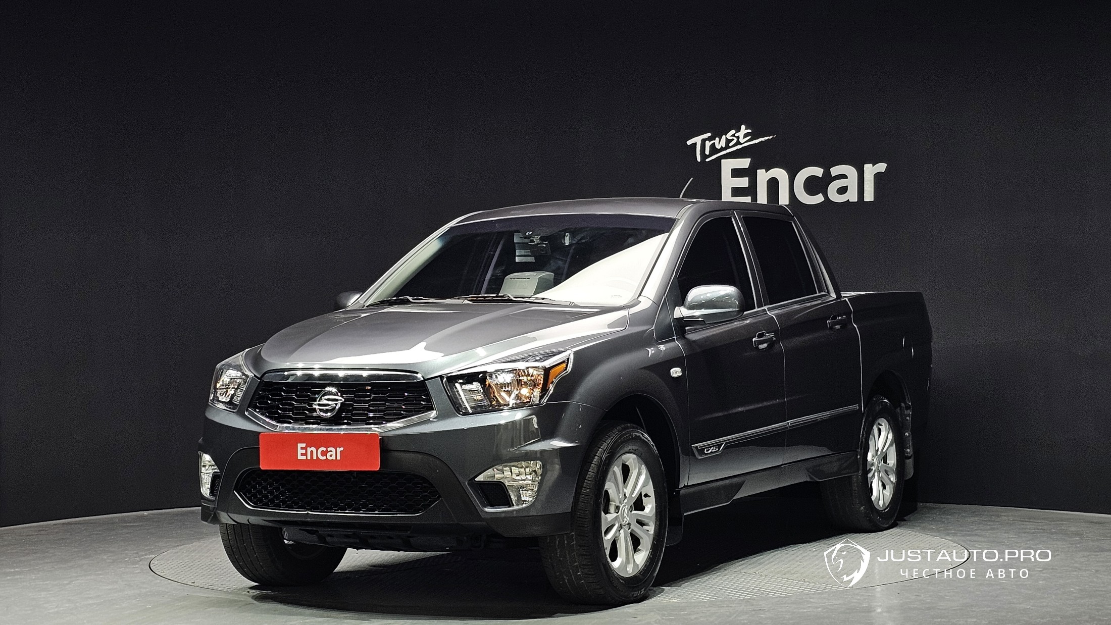 Автомобиль KG_Mobility_Ssangyong KORANDO