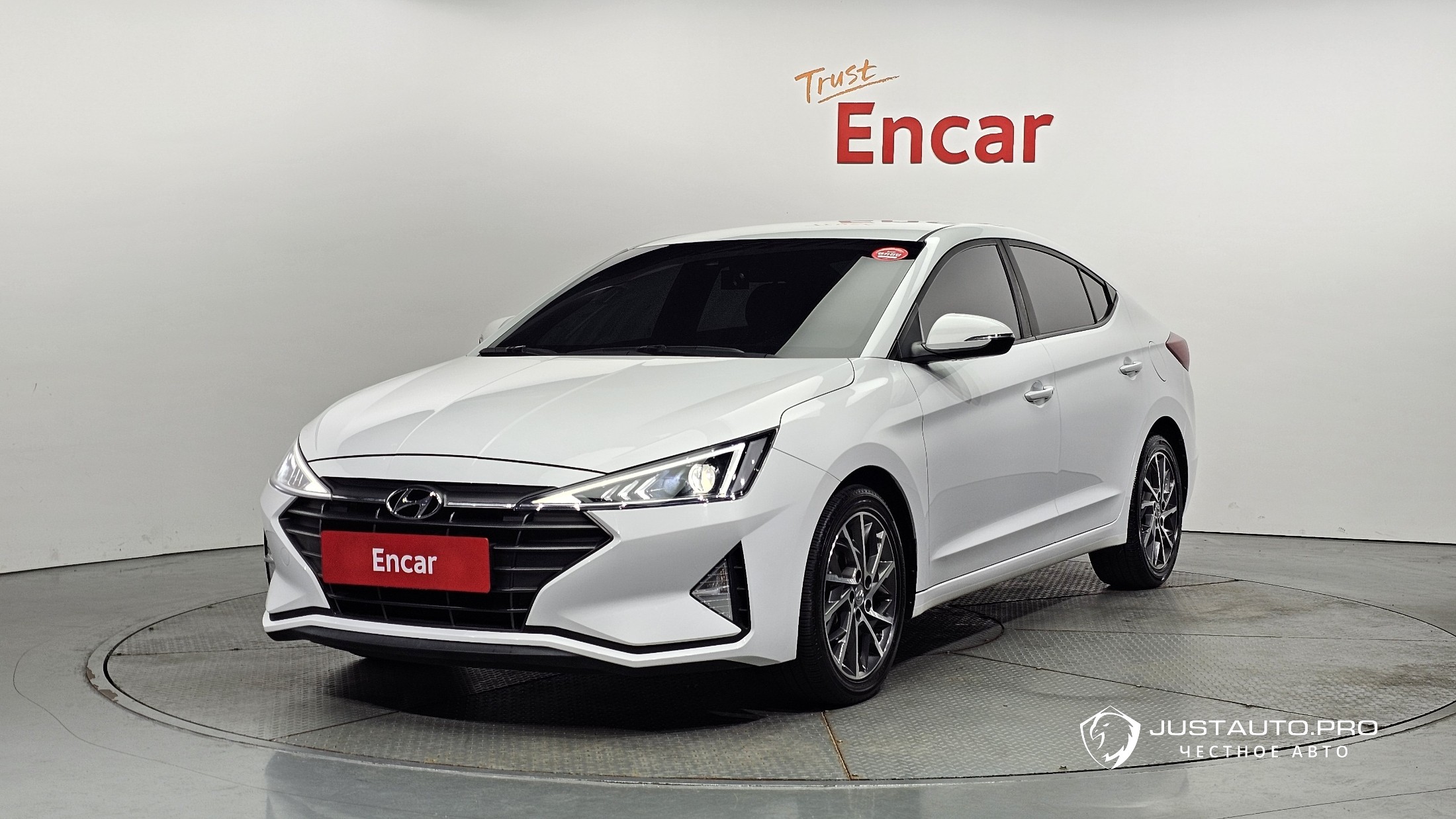 Автомобиль Hyundai AVANTE