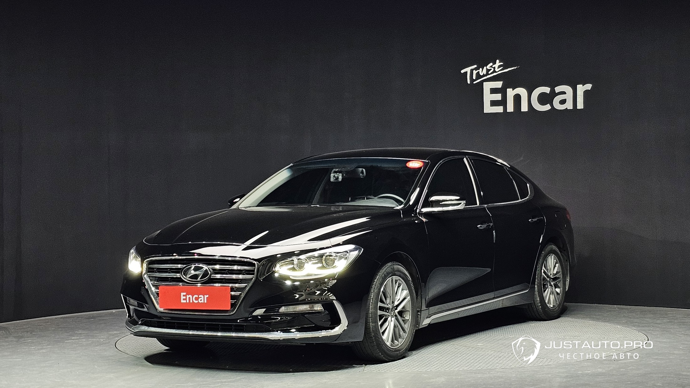 Автомобиль Hyundai Grandeur