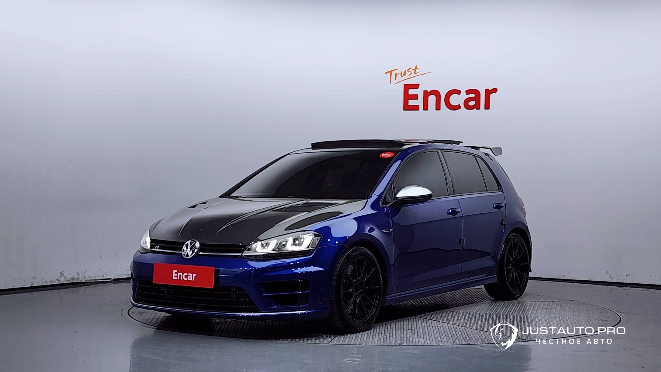 Автомобиль Volkswagen Golf