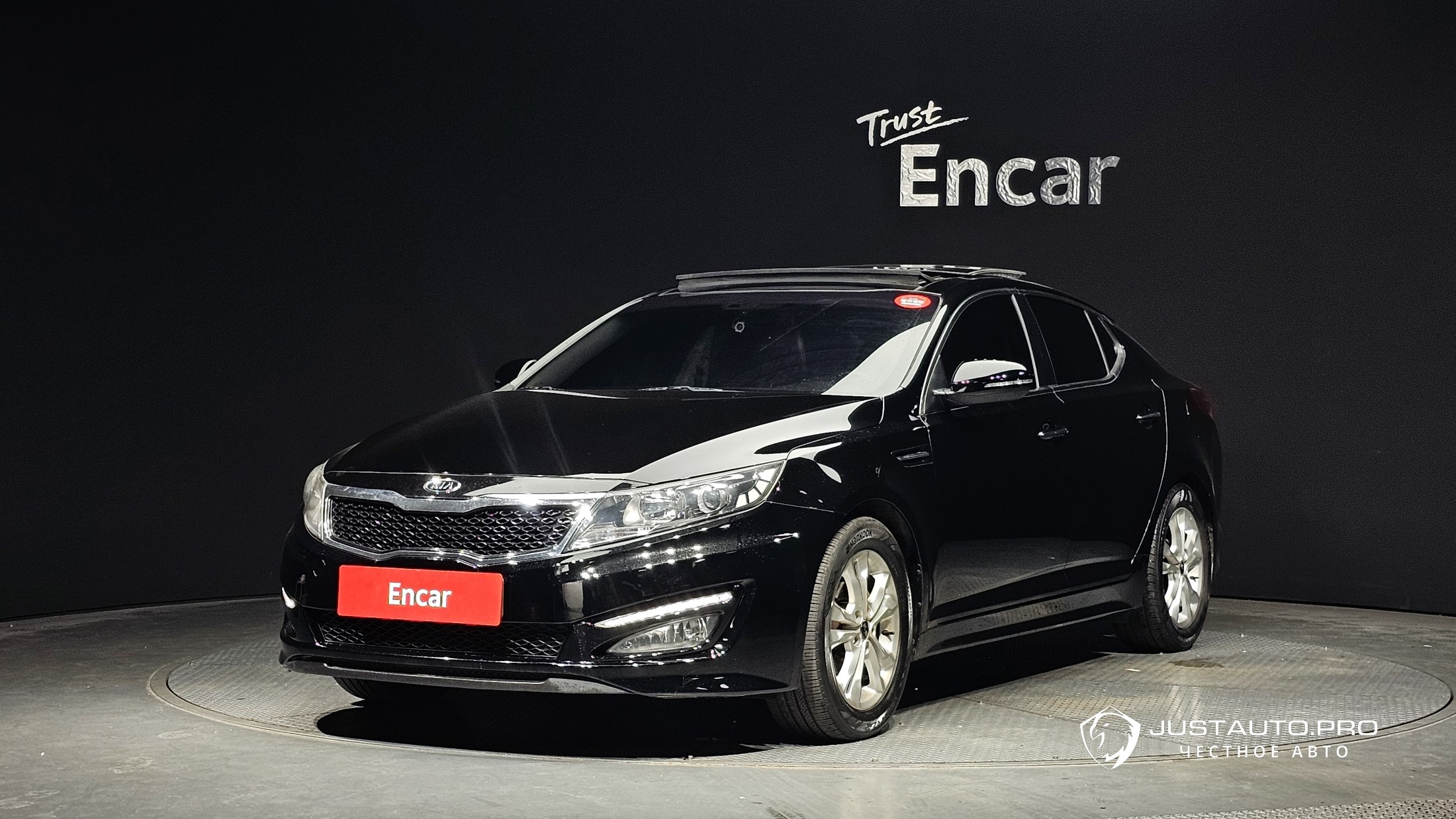 Автомобиль Kia K5