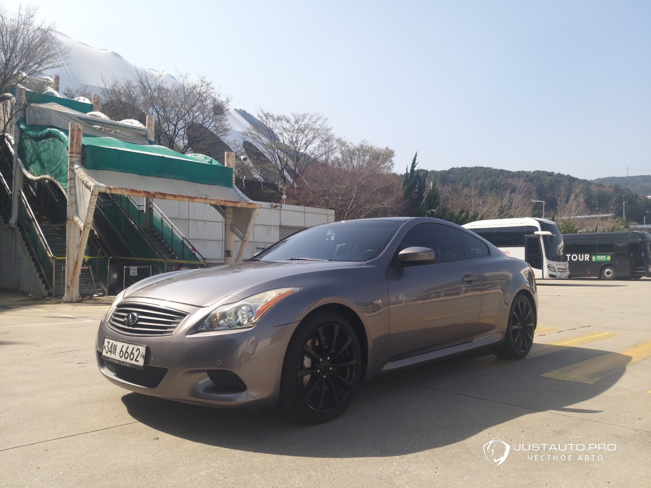 Автомобиль Infiniti G