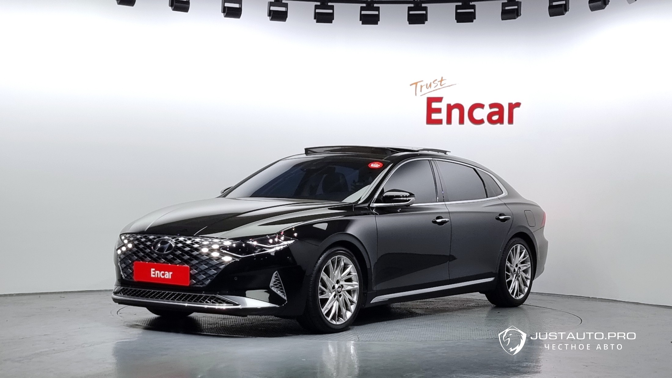 Автомобиль Hyundai Grandeur