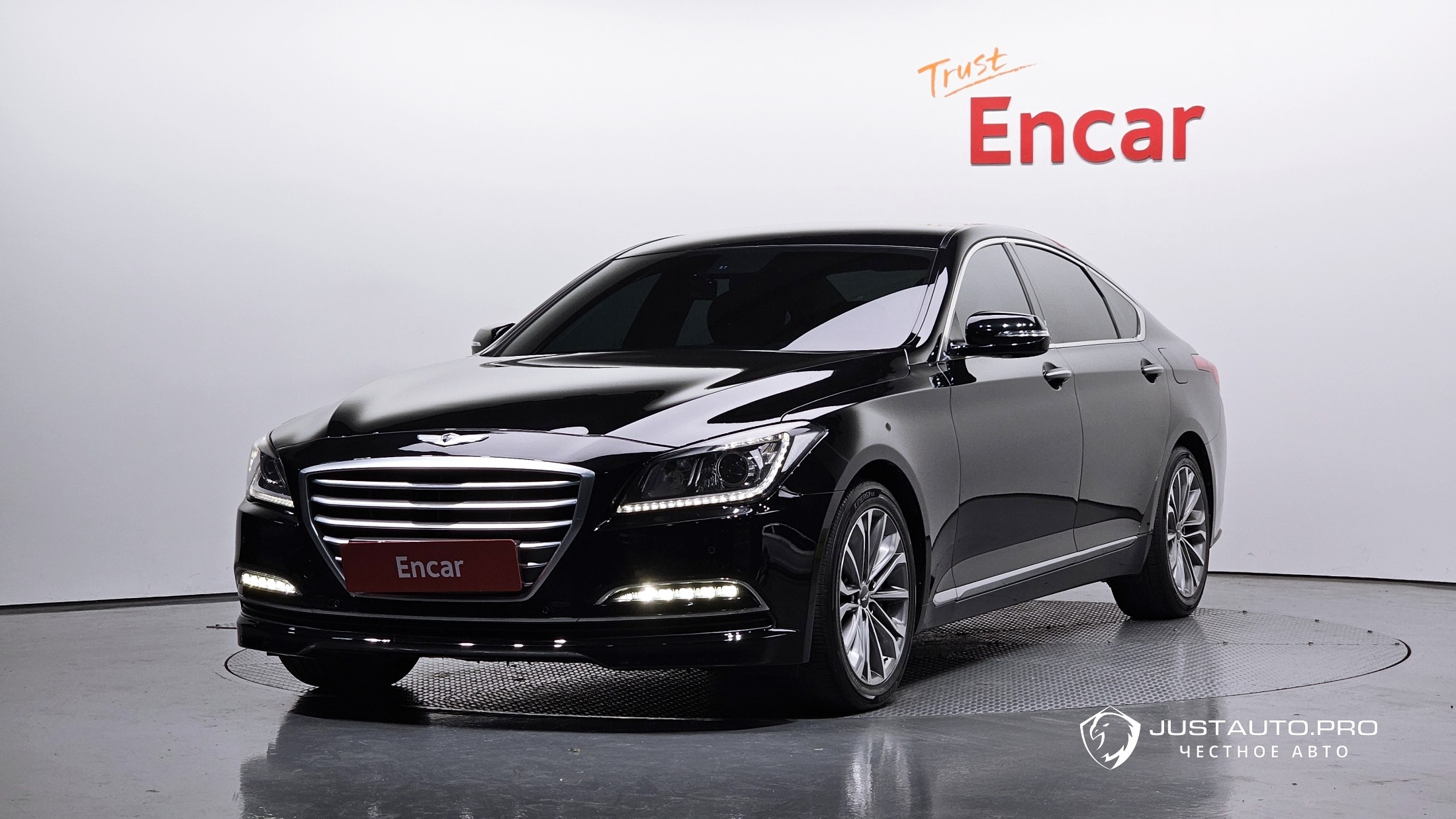 Автомобиль Hyundai Genesis