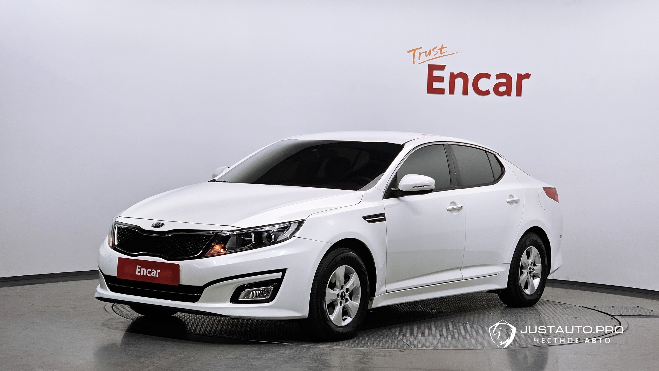 Автомобиль Kia K5