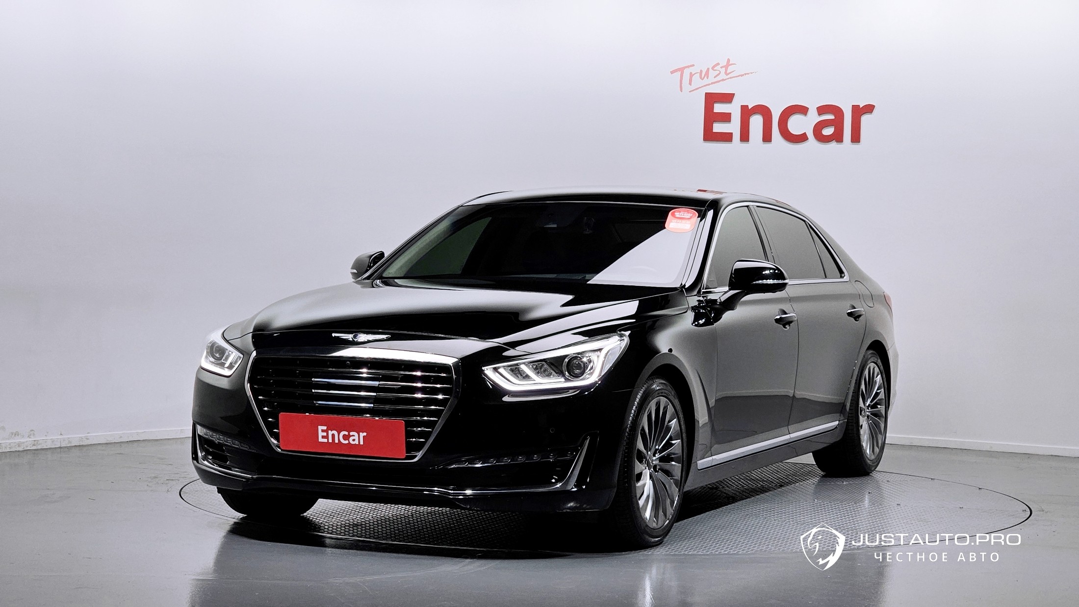 Автомобиль Genesis EQ900
