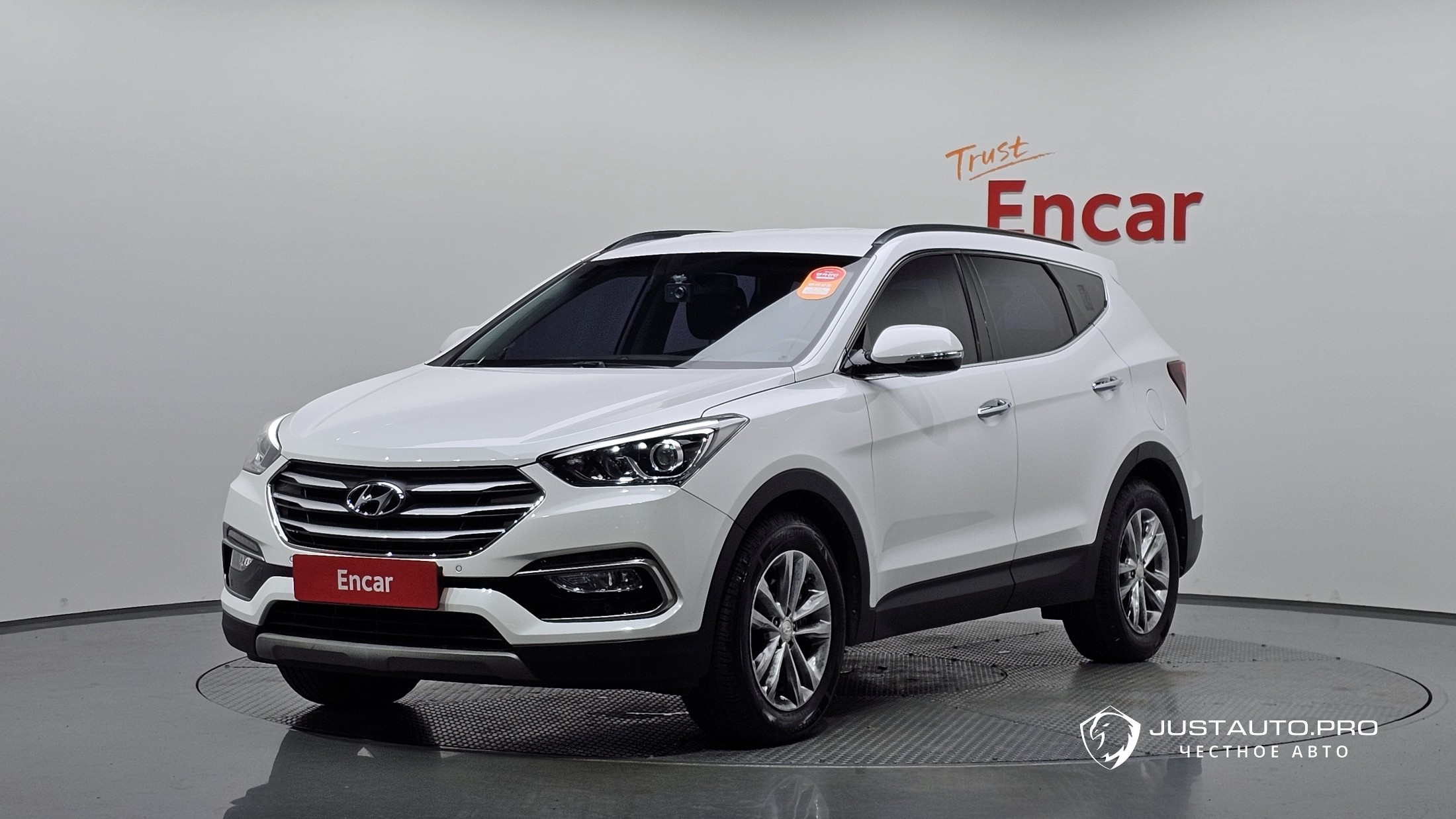 Автомобиль Hyundai Santafe