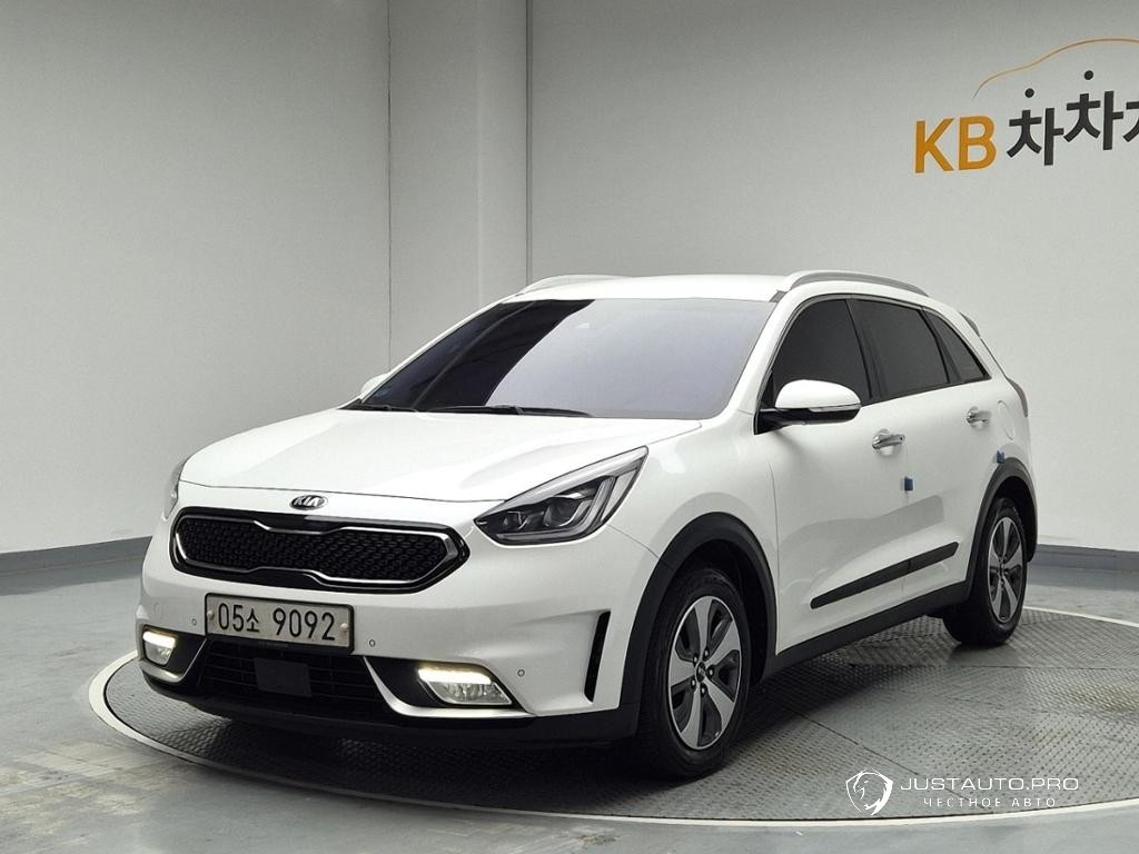 Автомобиль Kia Niro