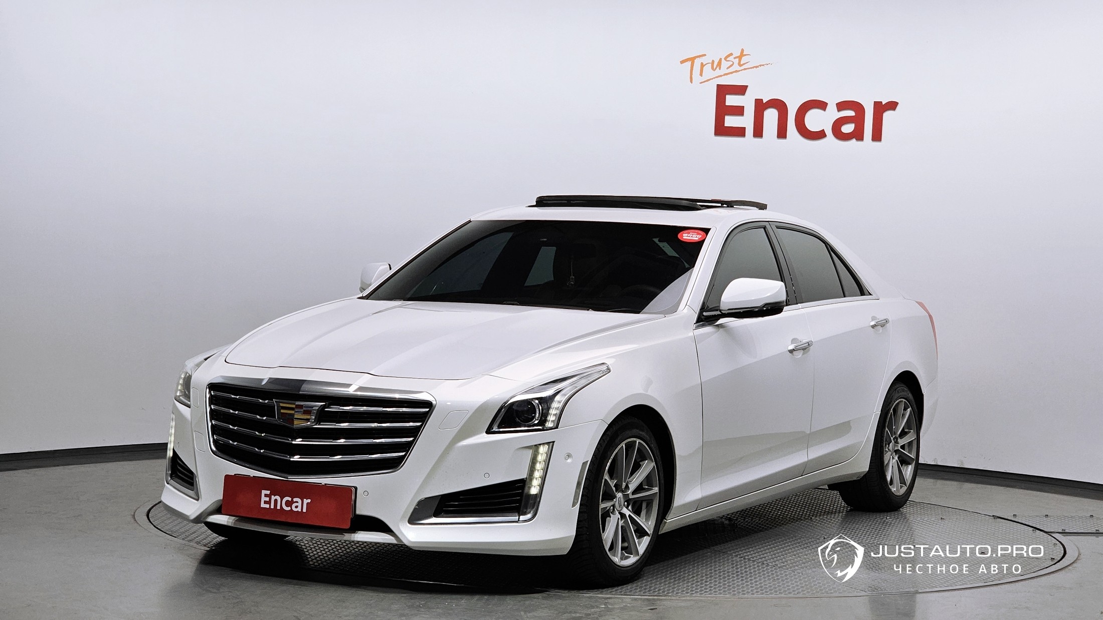 Автомобиль Cadillac CTS