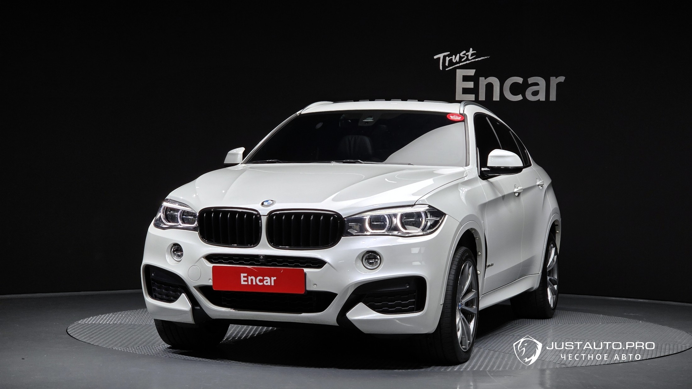 Автомобиль BMW X6