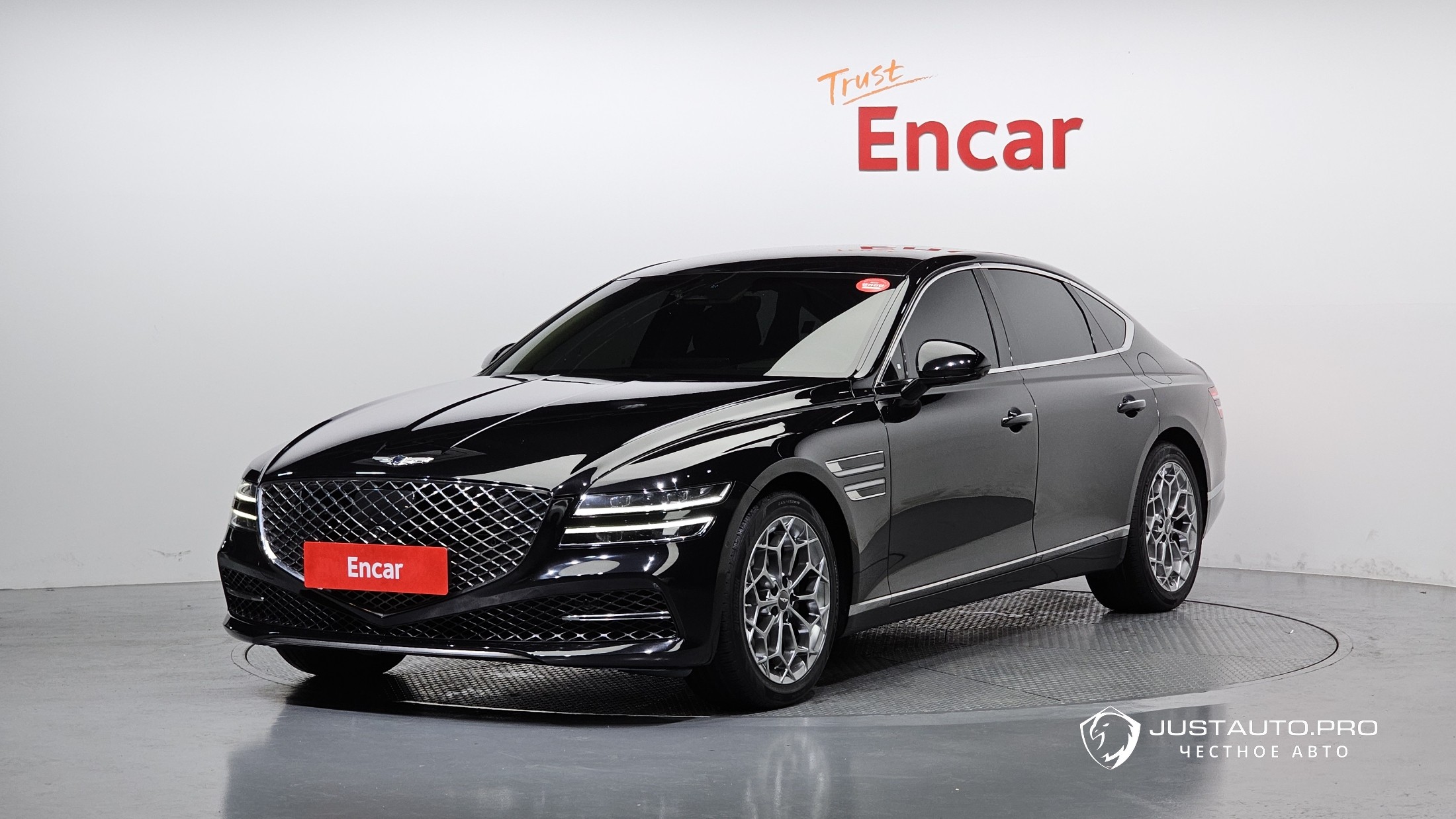 Автомобиль Genesis G80