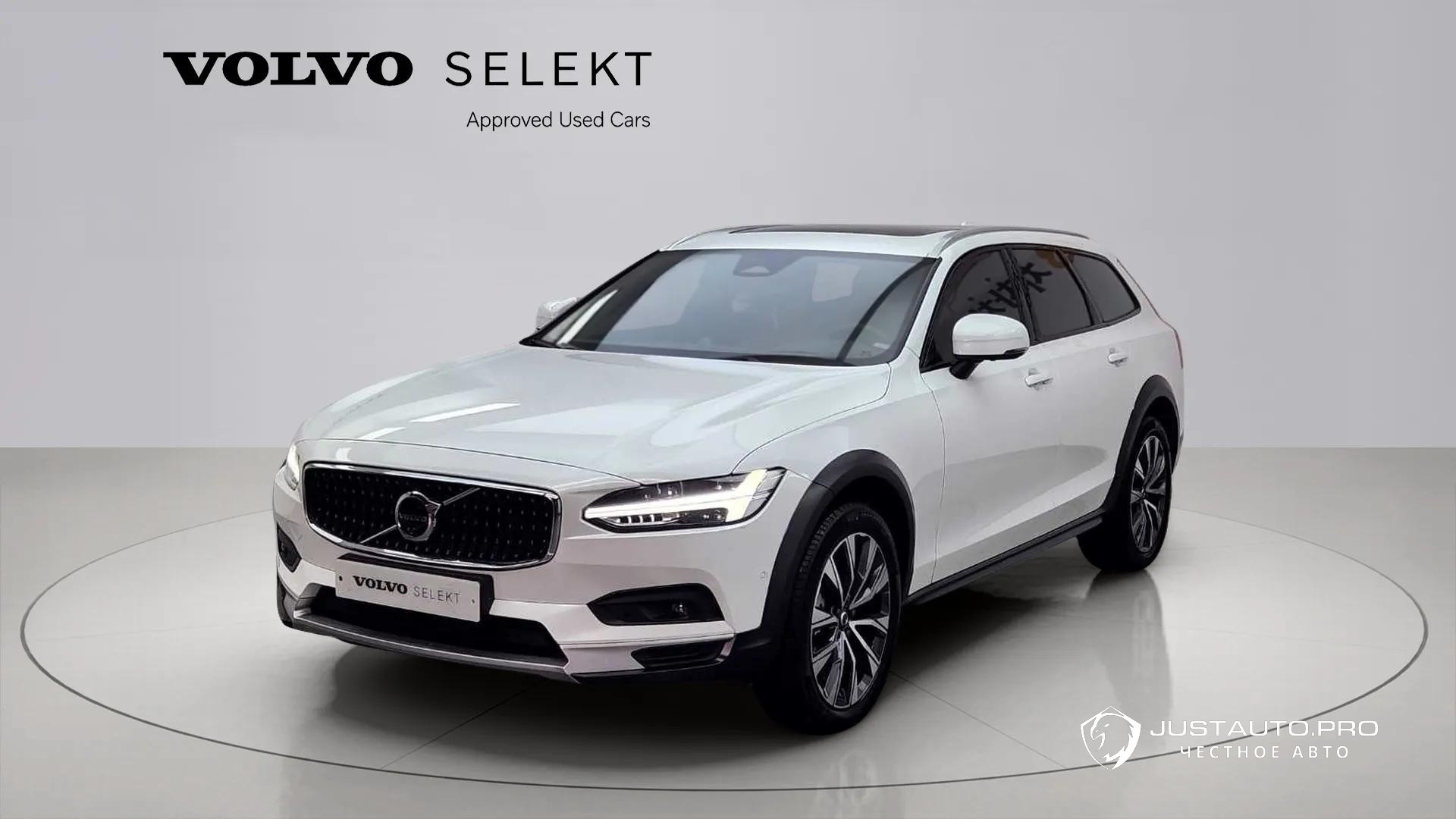 Автомобиль Volvo V90