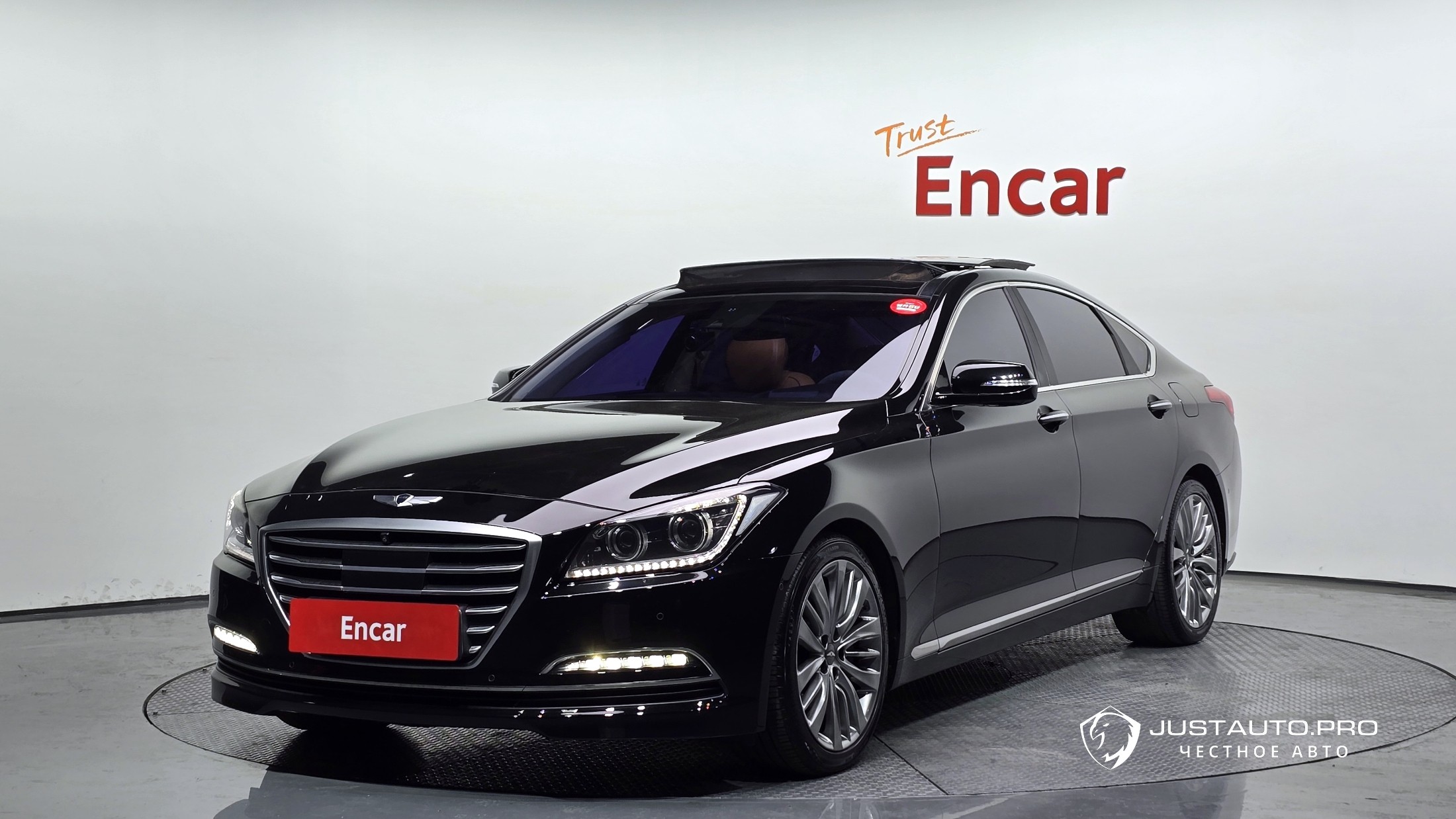 Автомобиль Hyundai Genesis