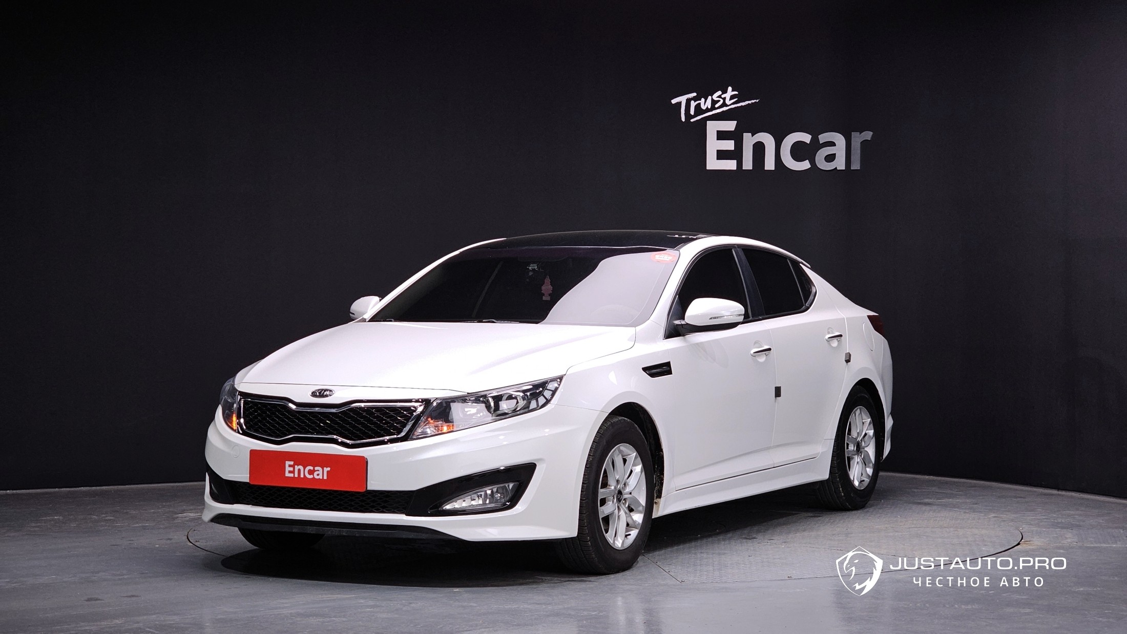 Автомобиль Kia K5