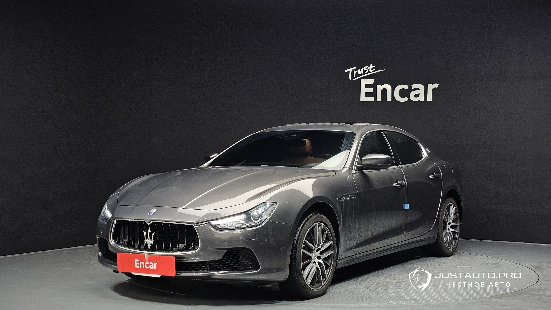 Автомобиль Maserati Ghibli
