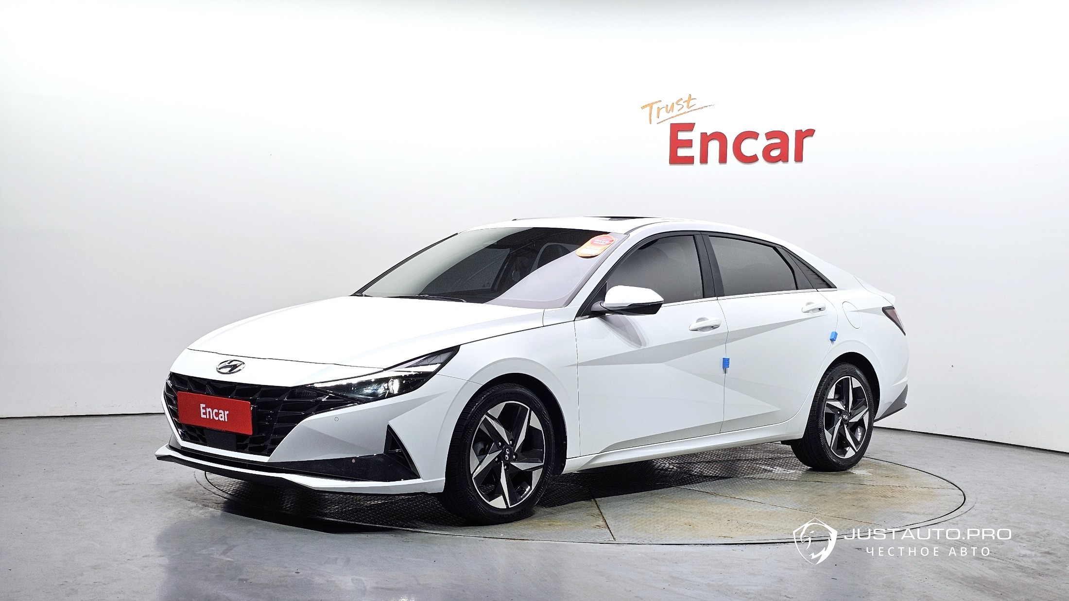 Автомобиль Hyundai AVANTE