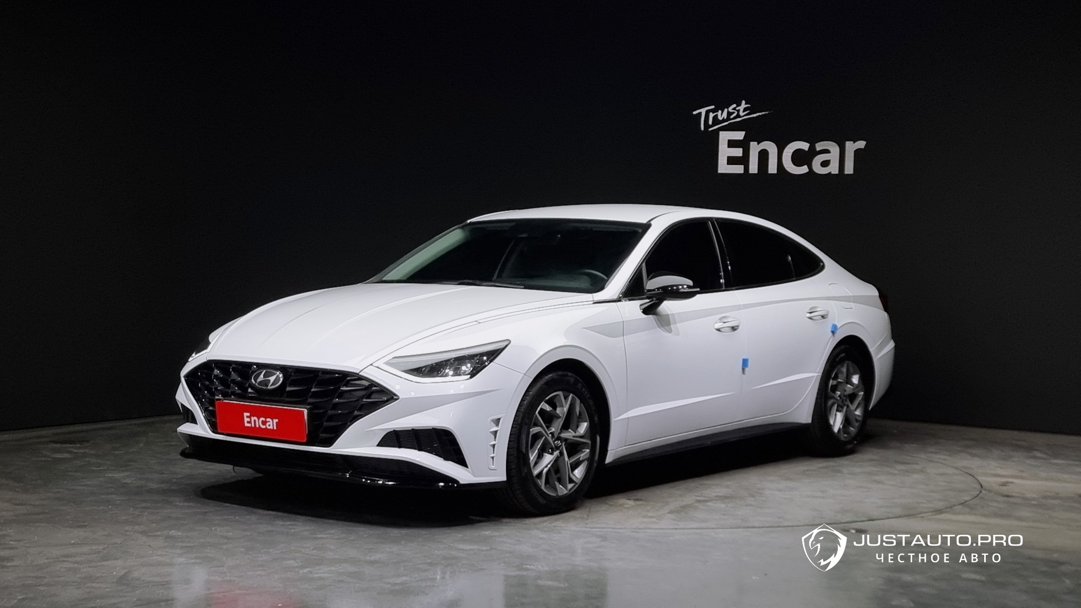 Автомобиль Hyundai Sonata