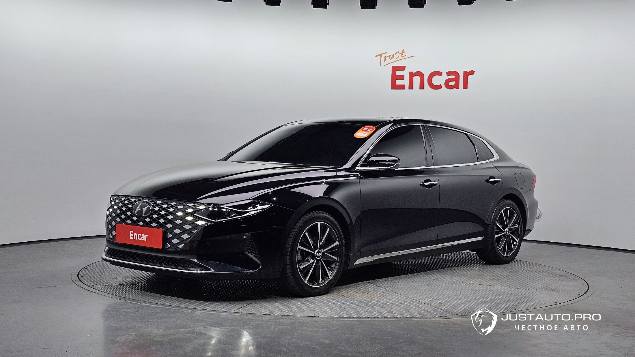 Автомобиль Hyundai Grandeur