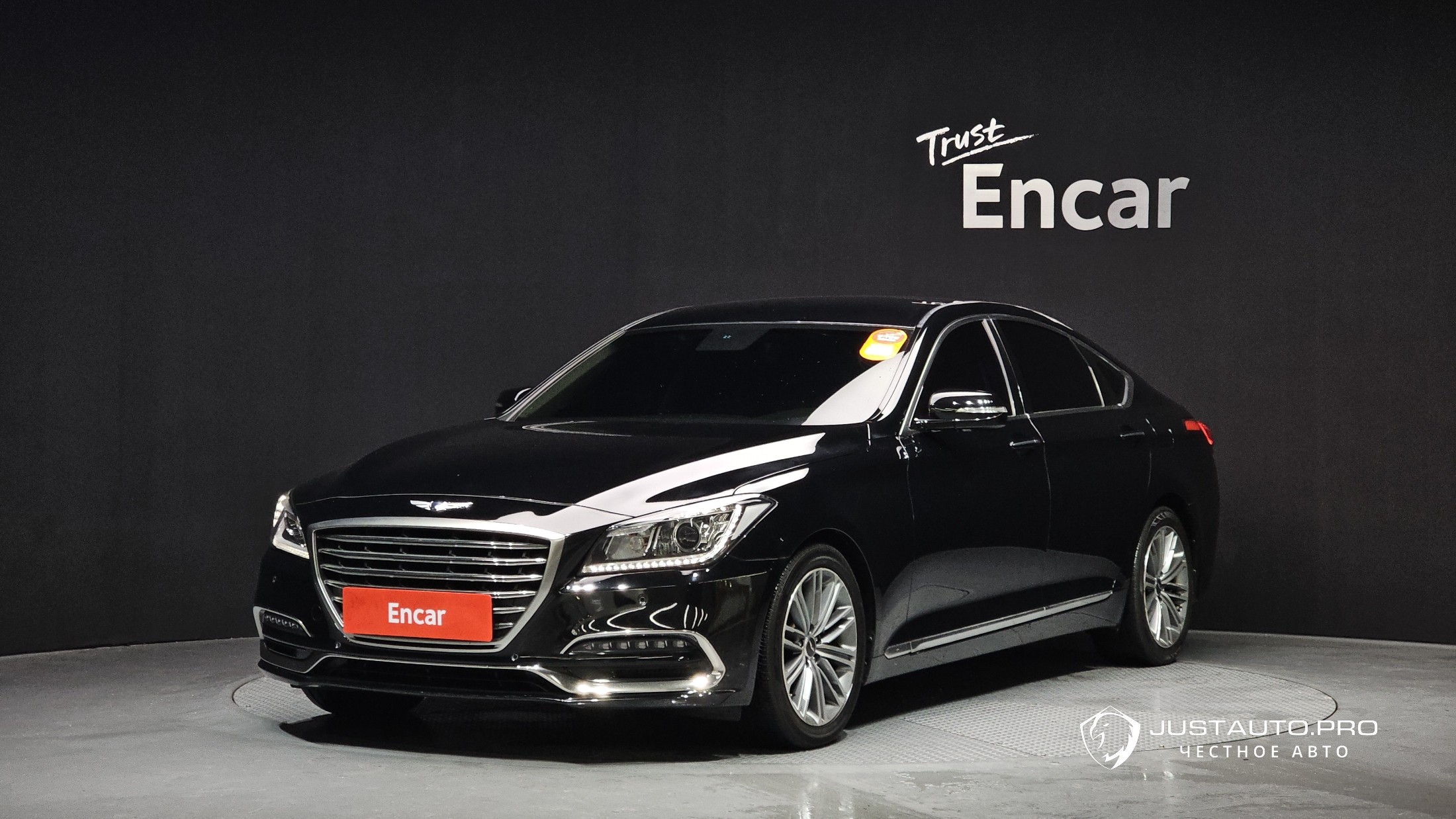 Автомобиль Genesis G80