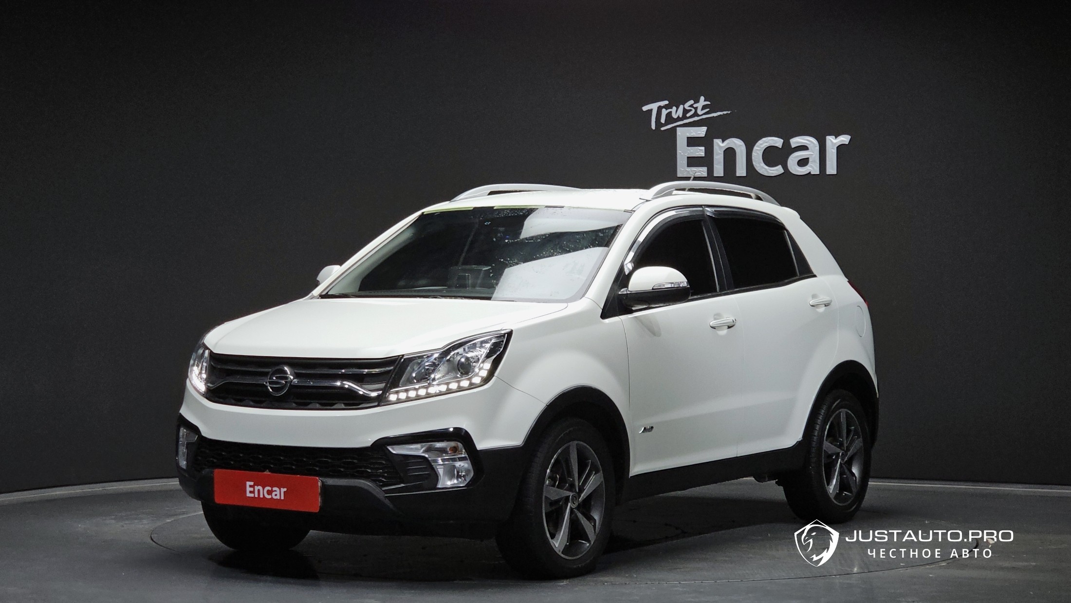 Автомобиль KG_Mobility_Ssangyong KORANDO