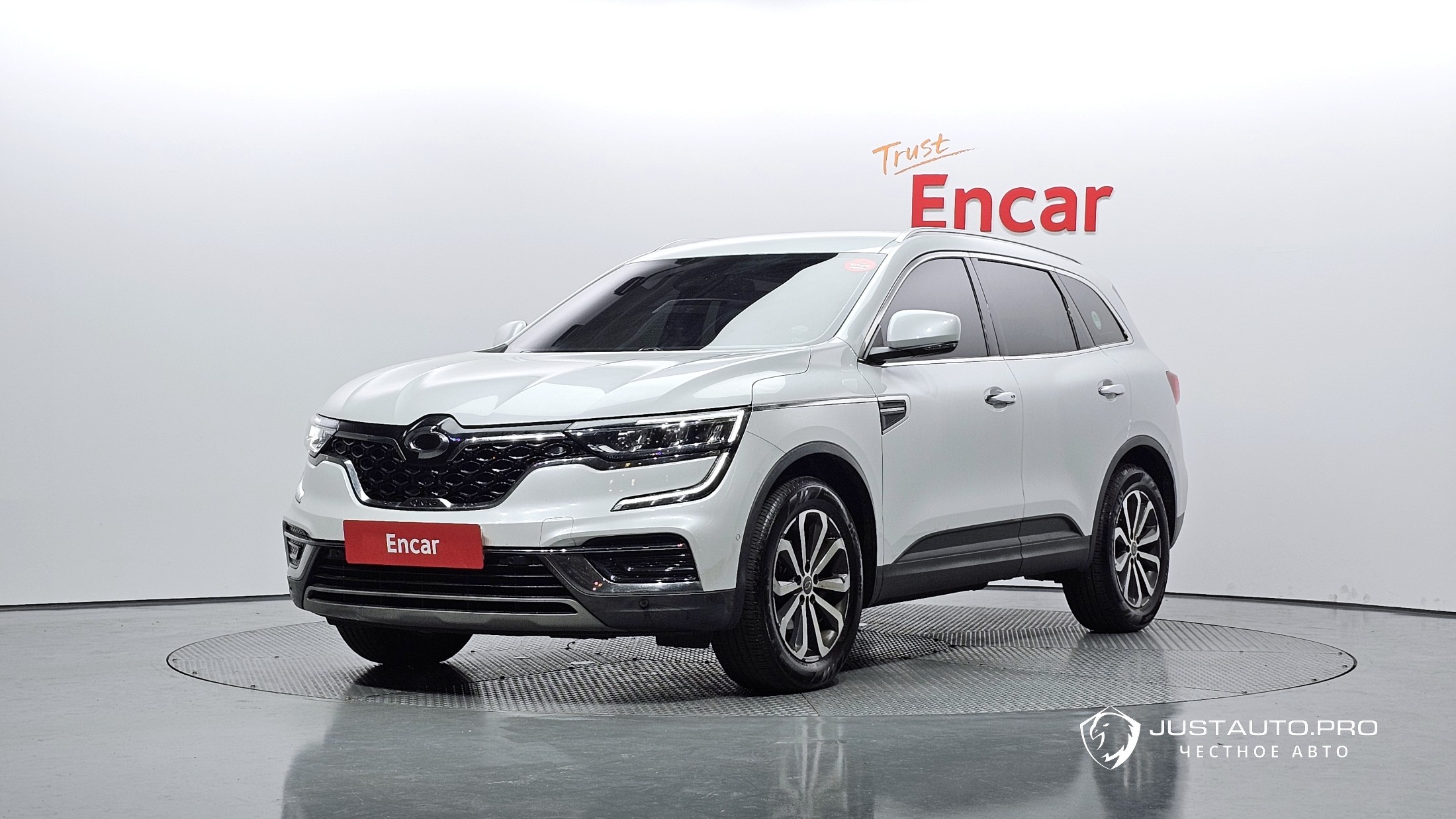 Автомобиль Renault-KoreaSamsung QM6