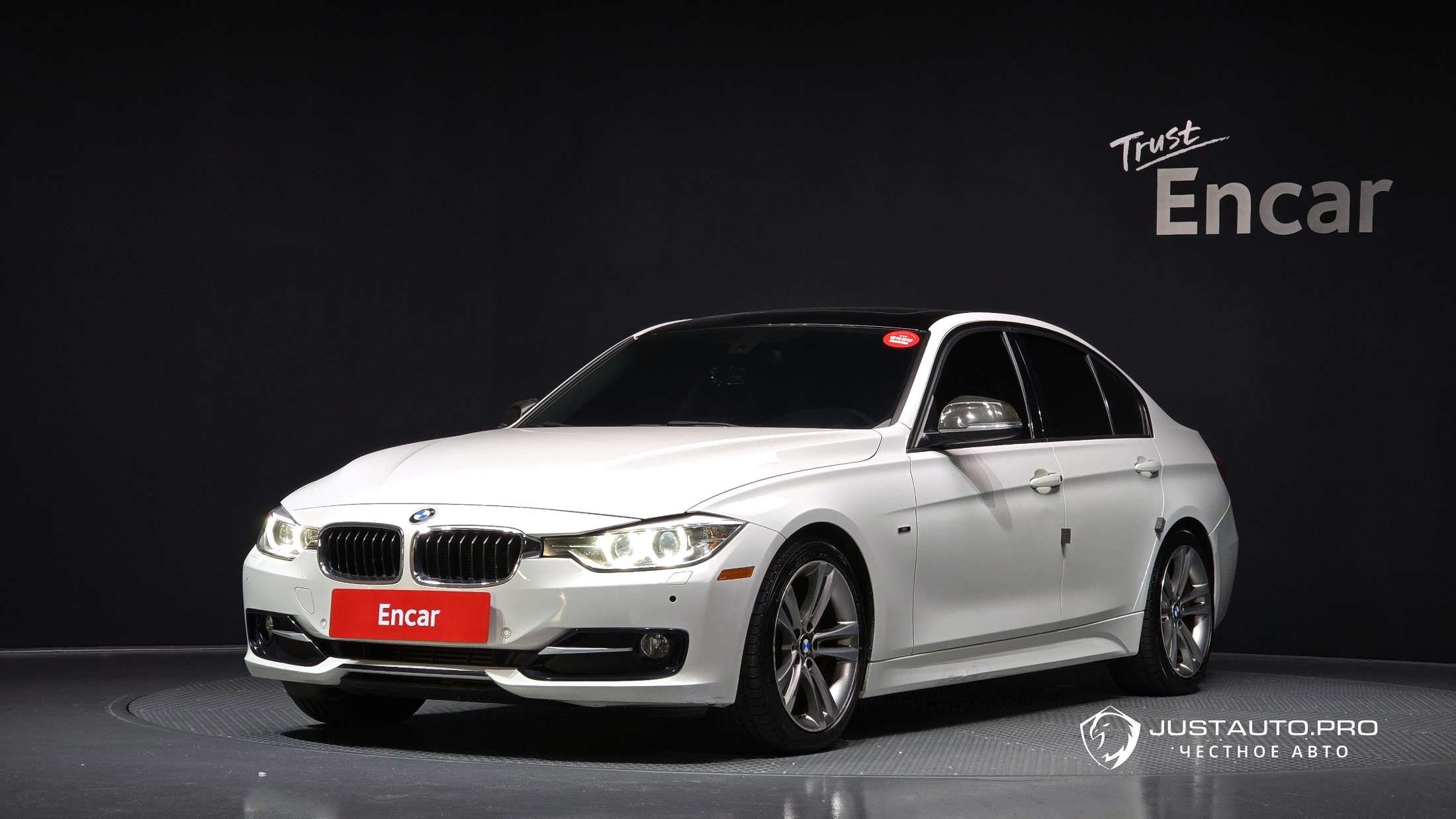 Автомобиль BMW 3-Series