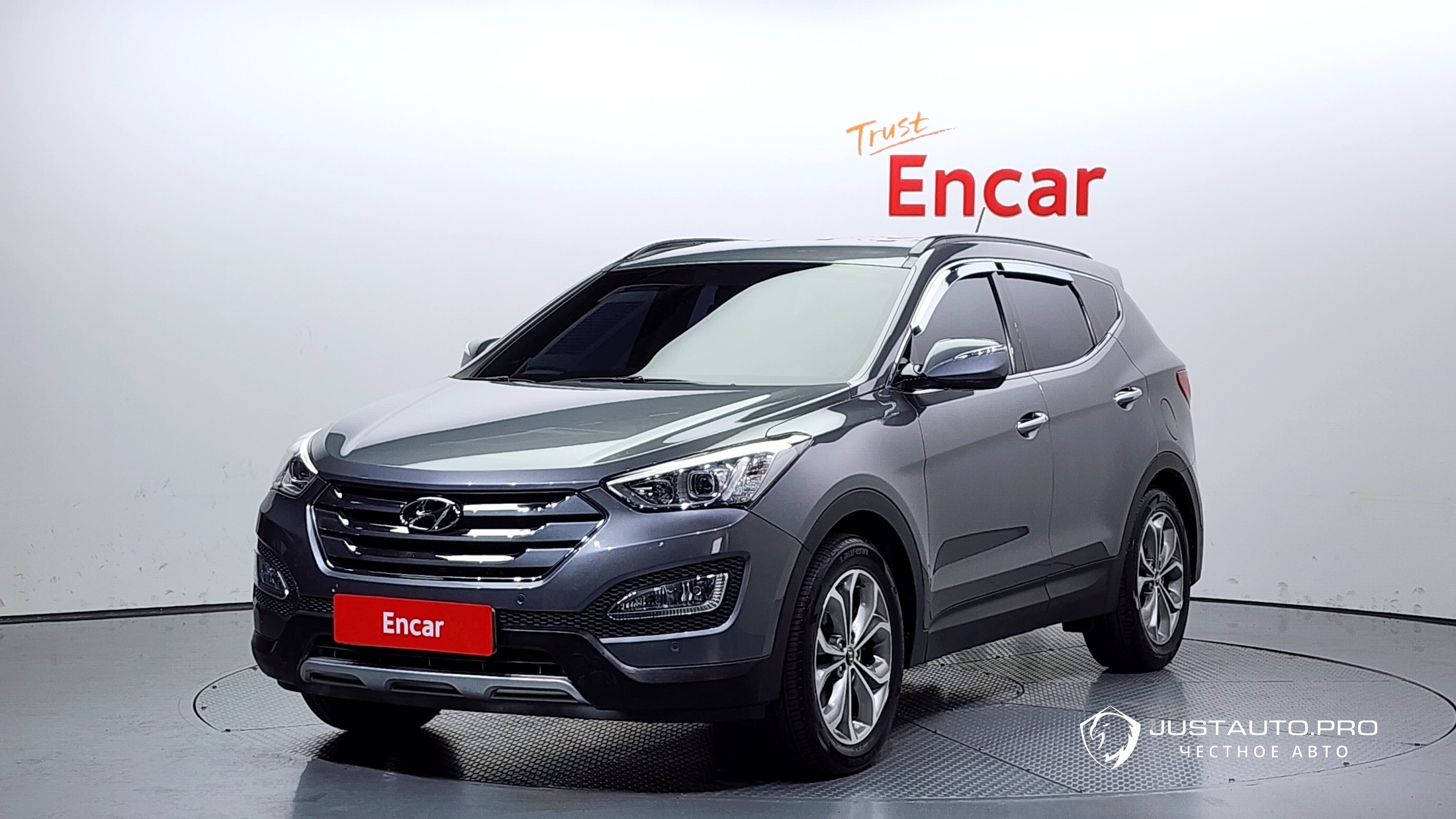 Автомобиль Hyundai Santafe