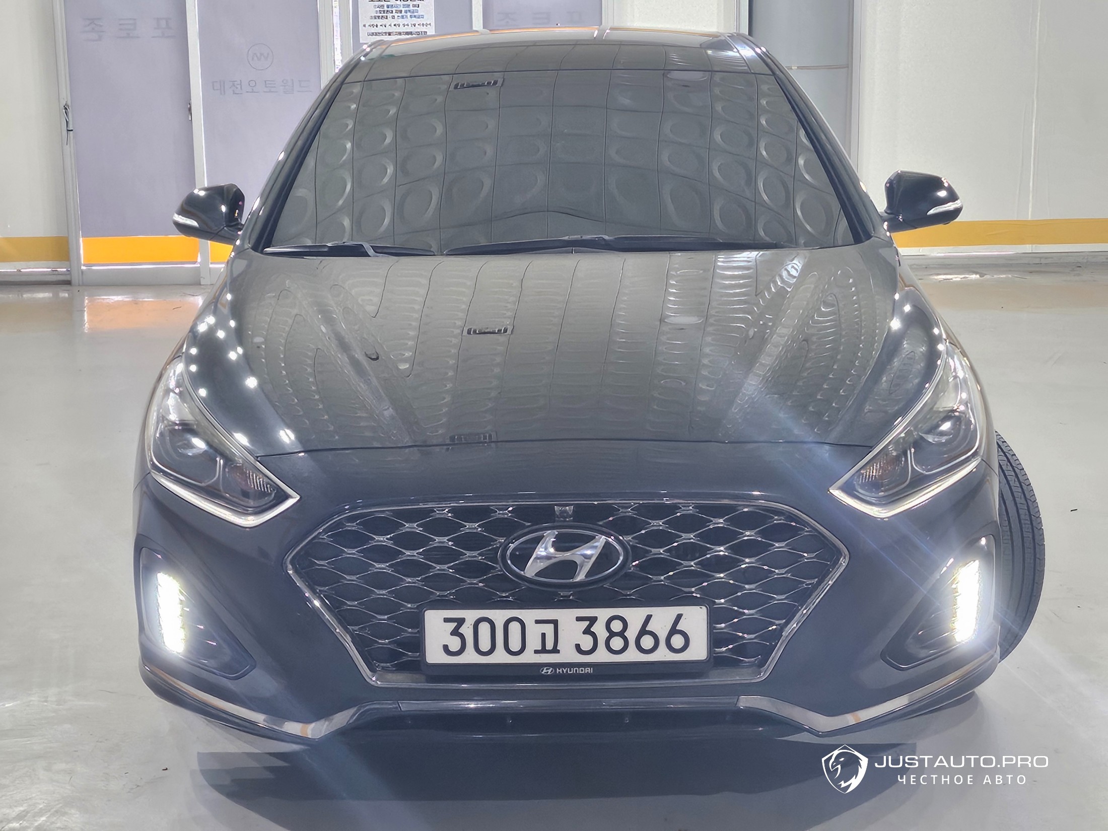 Автомобиль Hyundai Sonata