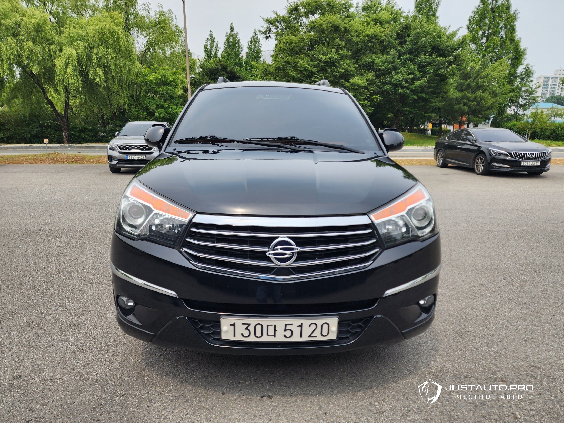 Автомобиль KG_Mobility_Ssangyong KORANDO