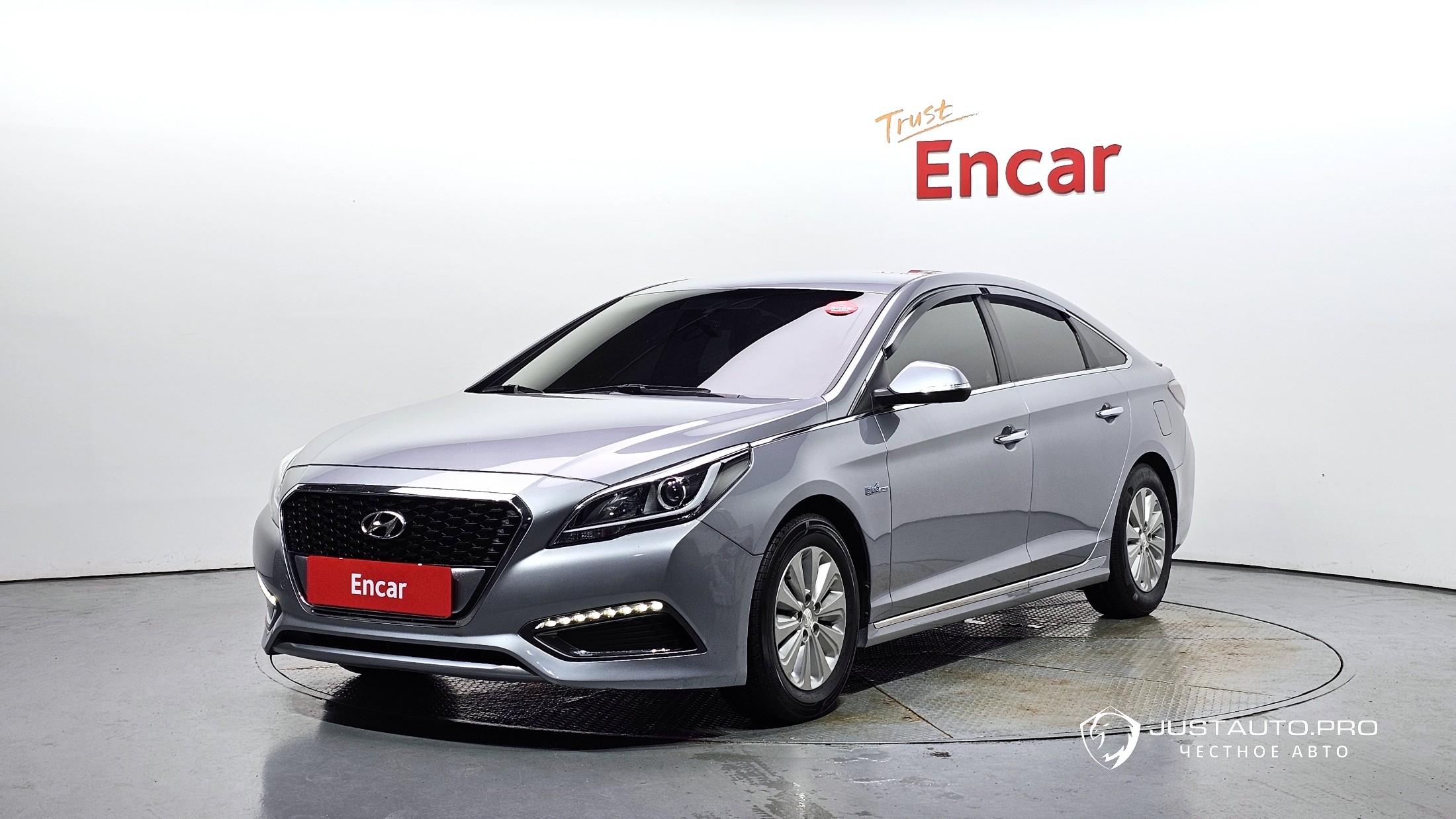 Автомобиль Hyundai Sonata