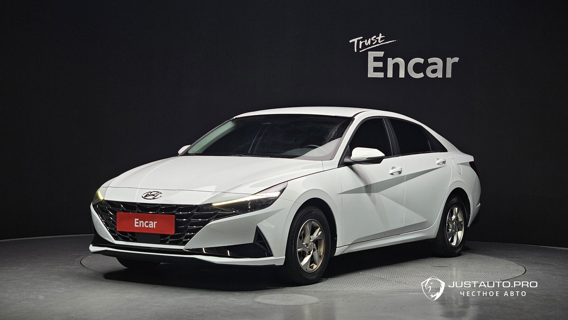 Автомобиль Hyundai AVANTE
