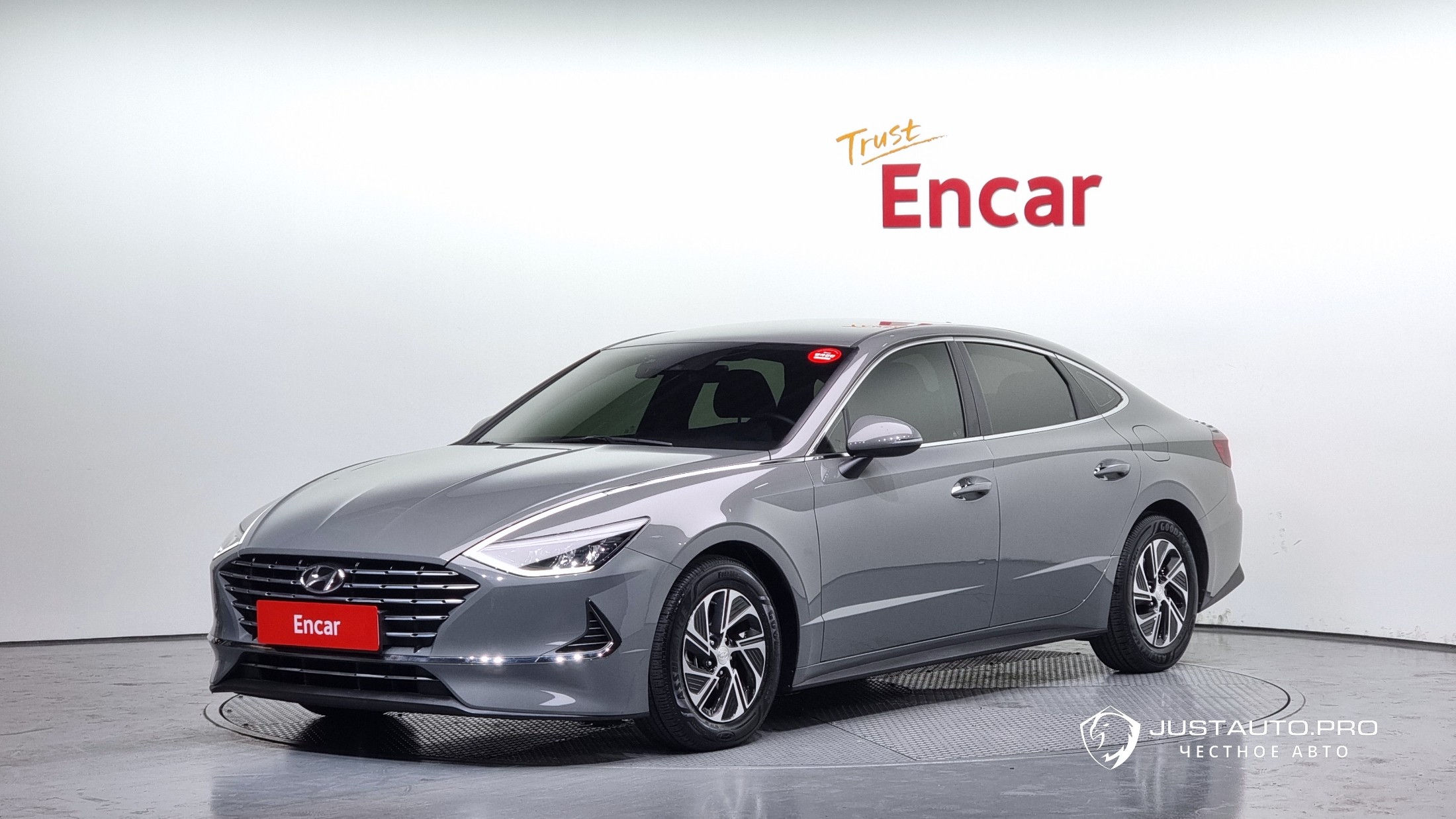 Автомобиль Hyundai Sonata