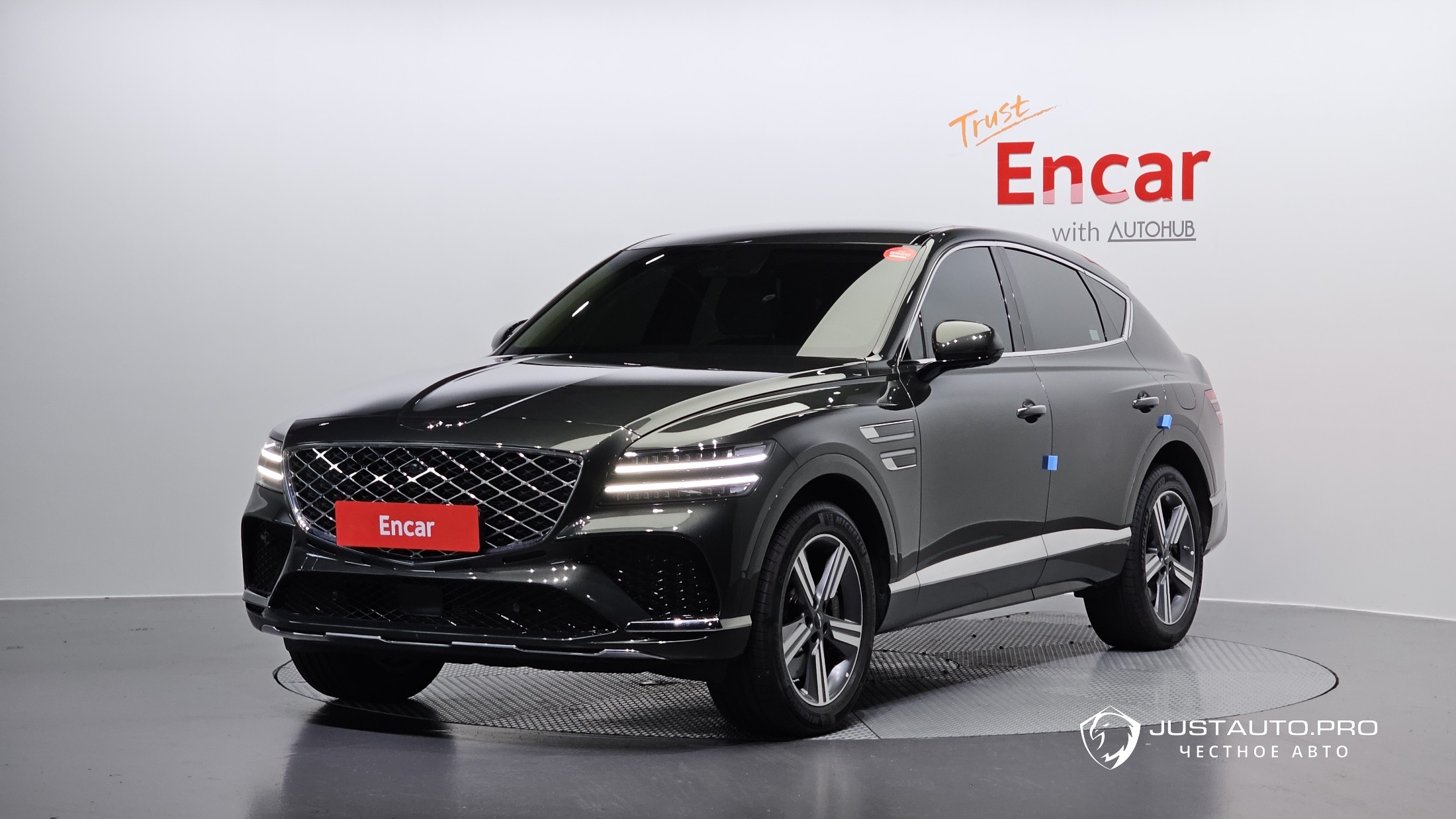 Автомобиль Genesis GV80