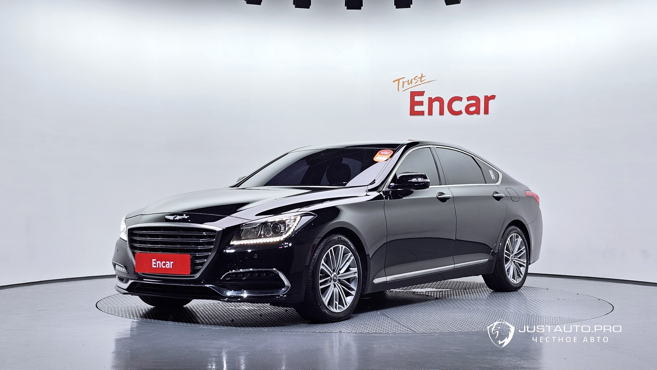 Автомобиль Genesis G80