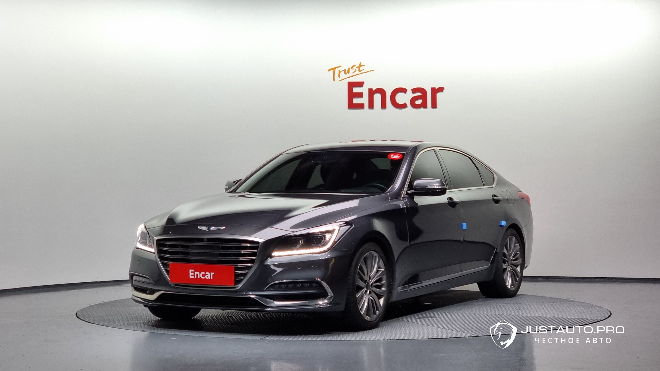 Автомобиль Genesis G80