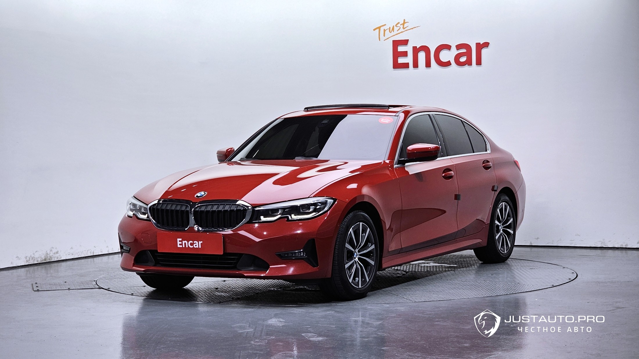 Автомобиль BMW 3-Series