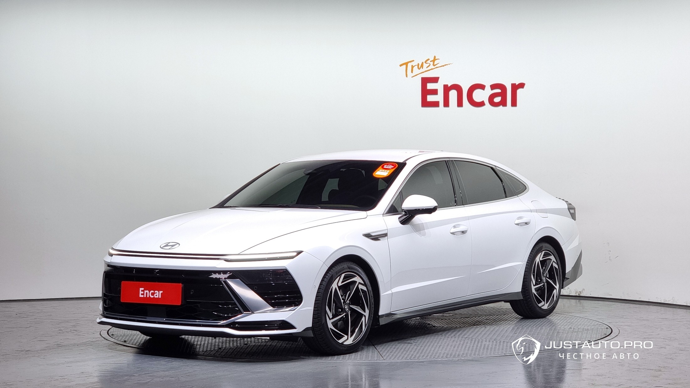 Автомобиль Hyundai Sonata