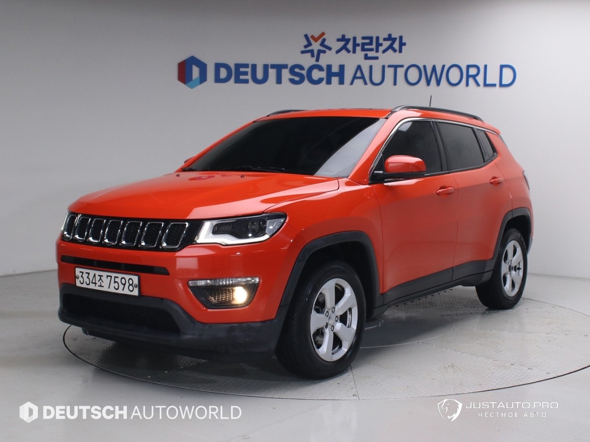 Автомобиль Jeep Compass