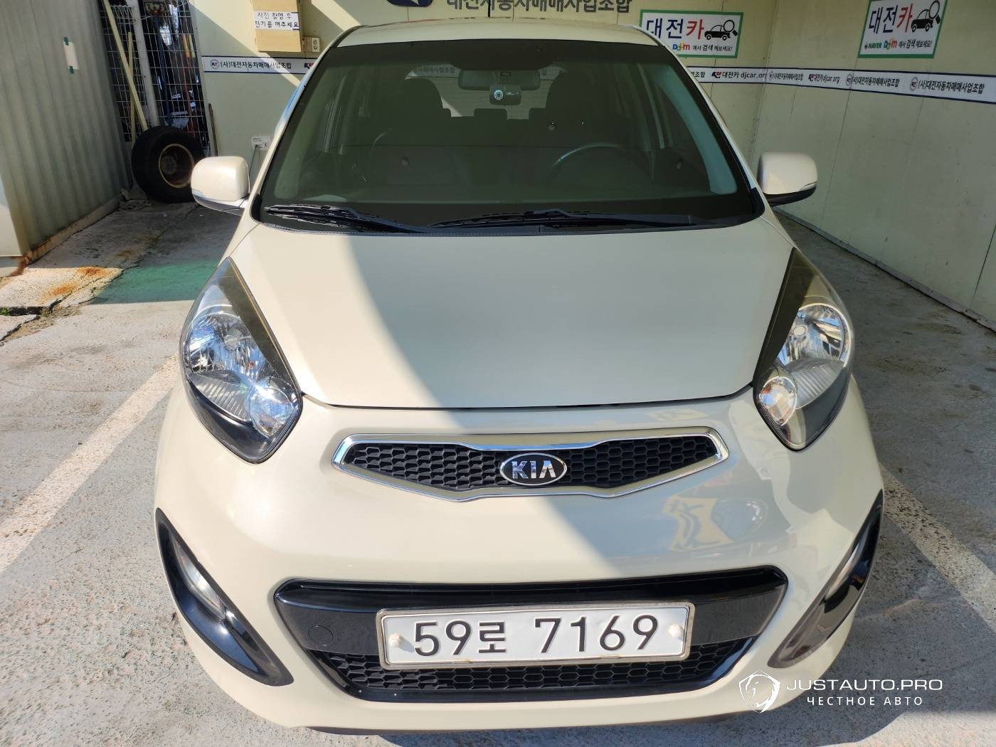 Автомобиль Kia morning