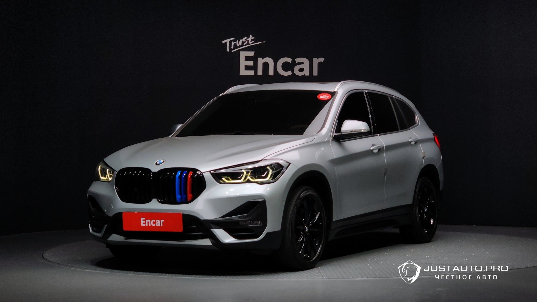 Автомобиль BMW X1