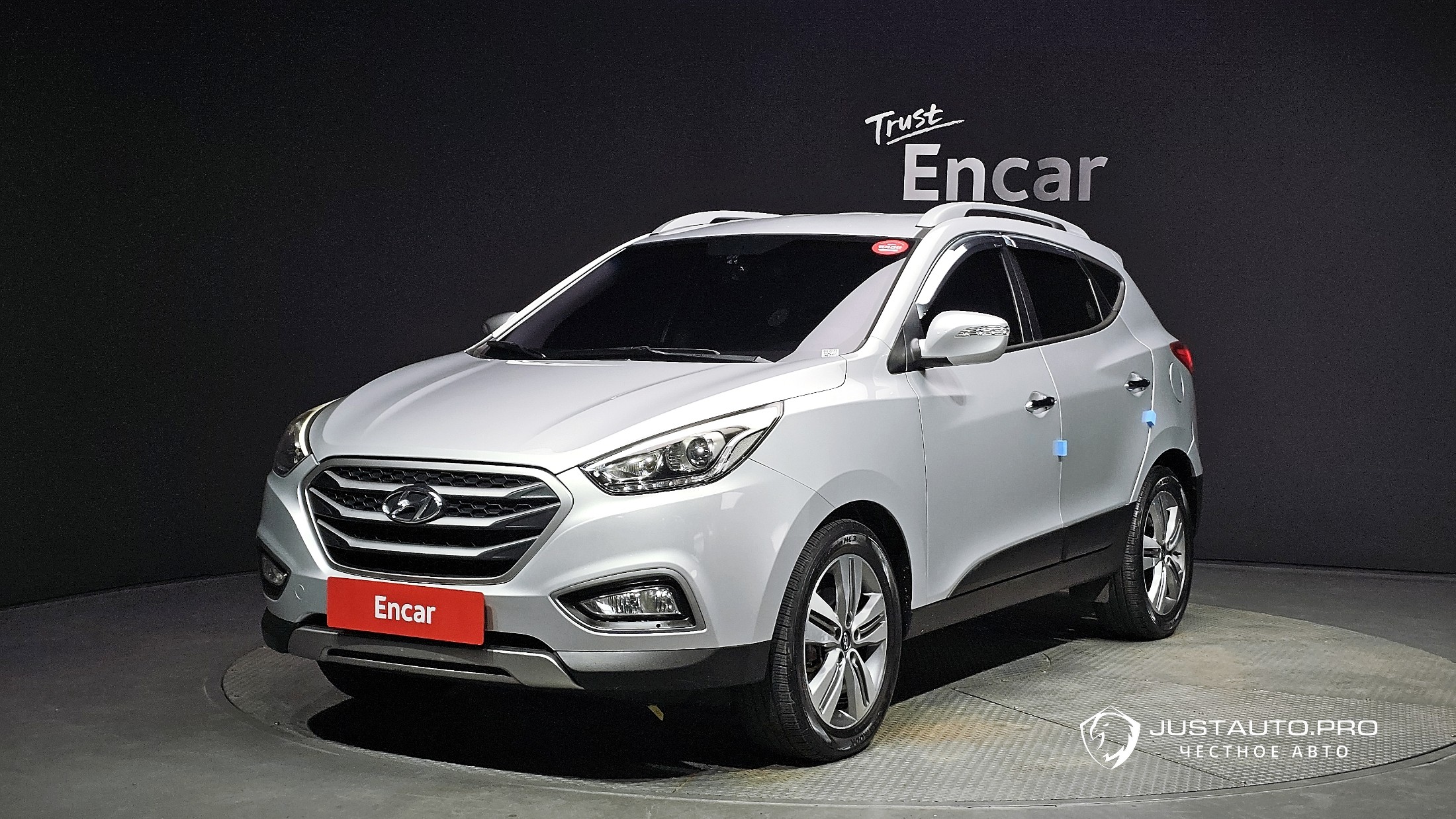 Автомобиль Hyundai Tucson