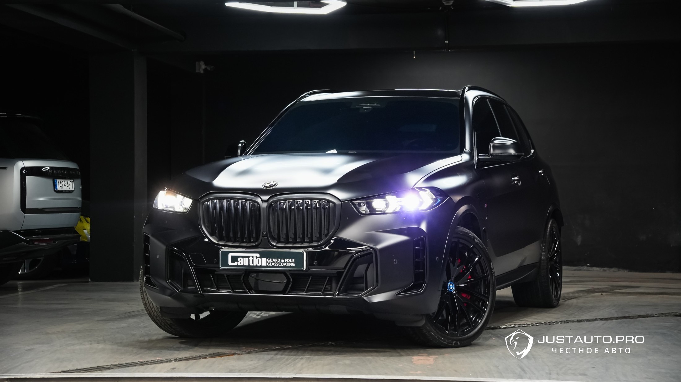 Автомобиль BMW X5