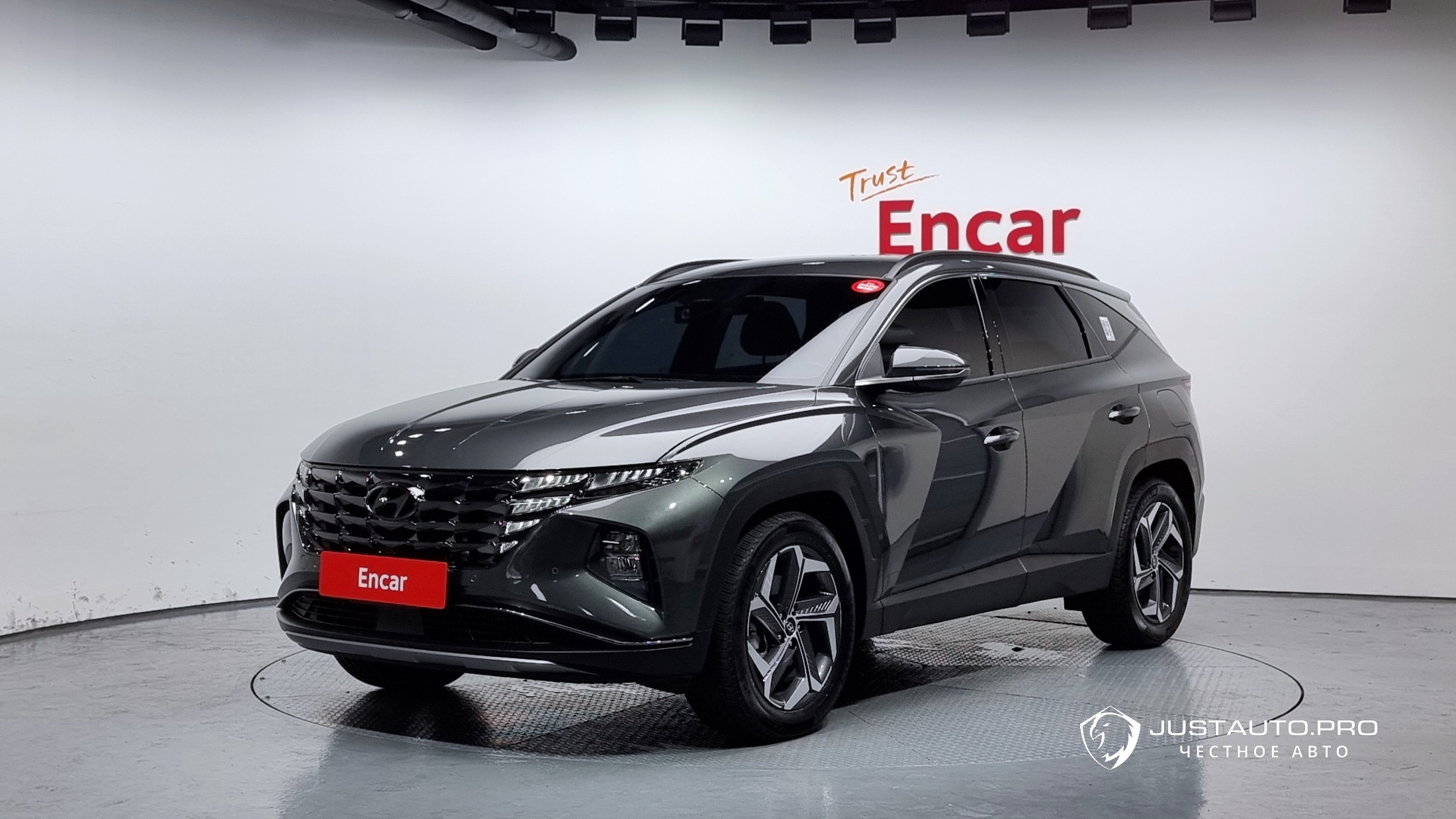 Автомобиль Hyundai Tucson