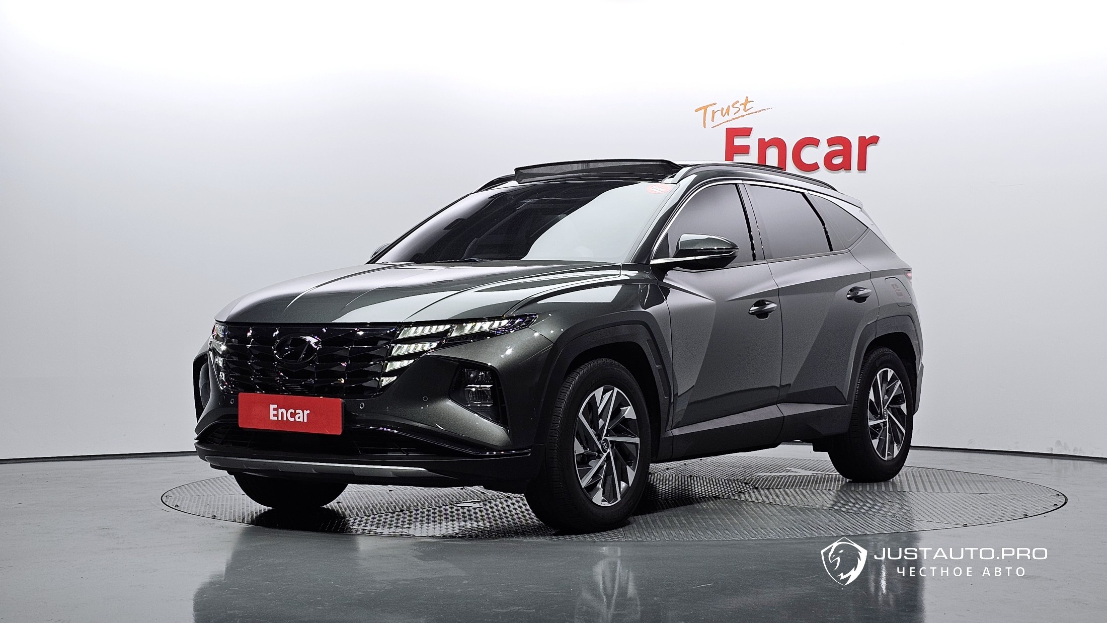 Автомобиль Hyundai Tucson